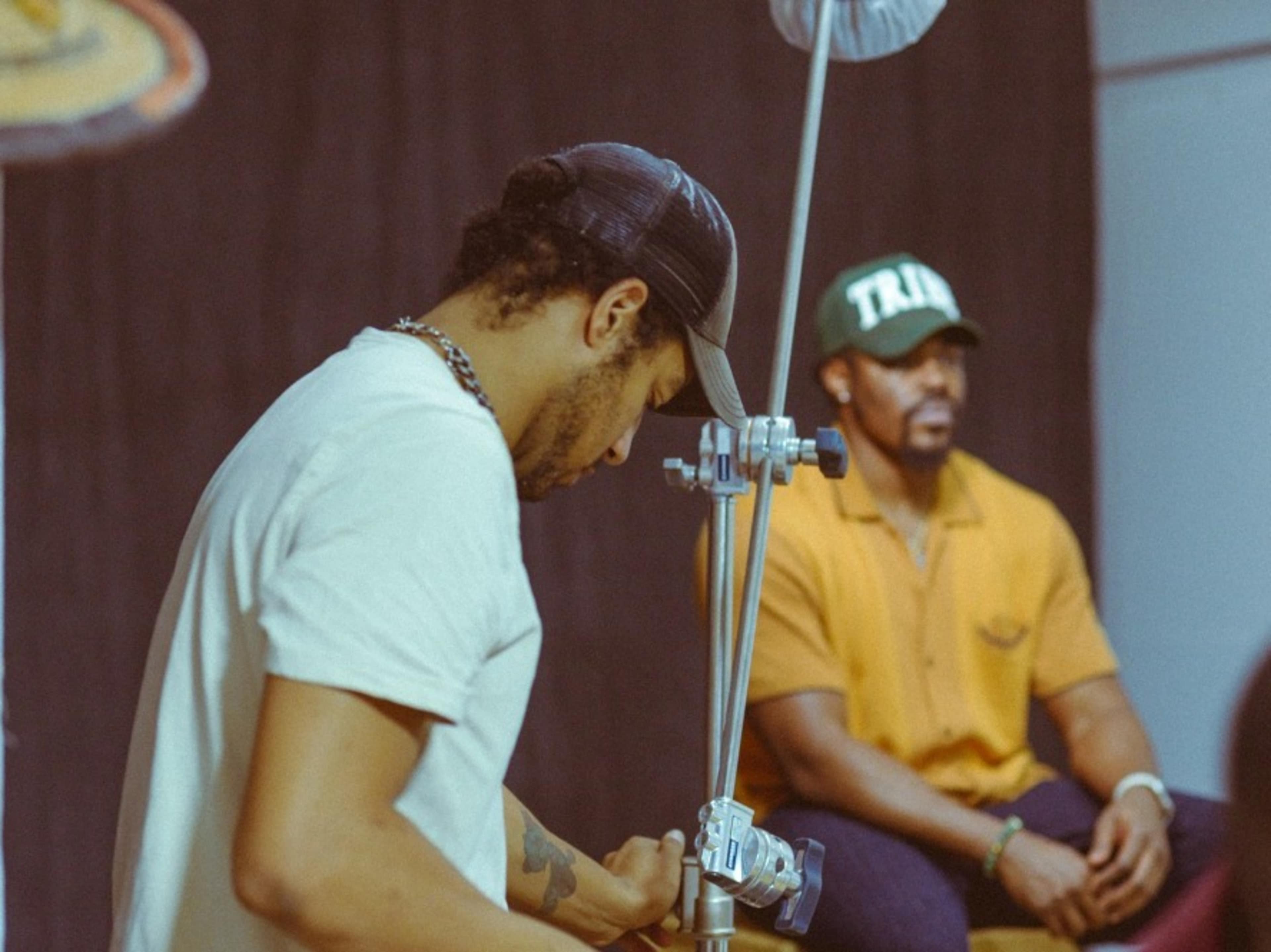 Book a Photo Assistant