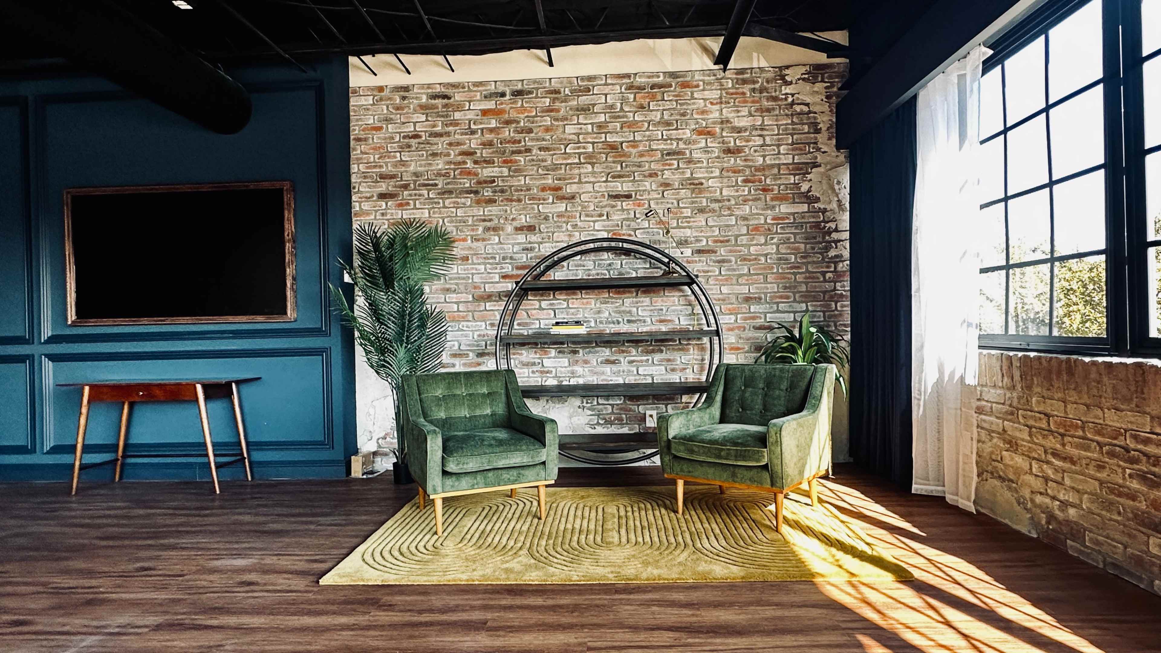Natural Light Content Studio Loft on South Lamar - Best Daylight Studio in Austin! Image in South Lamar, Austin, TX