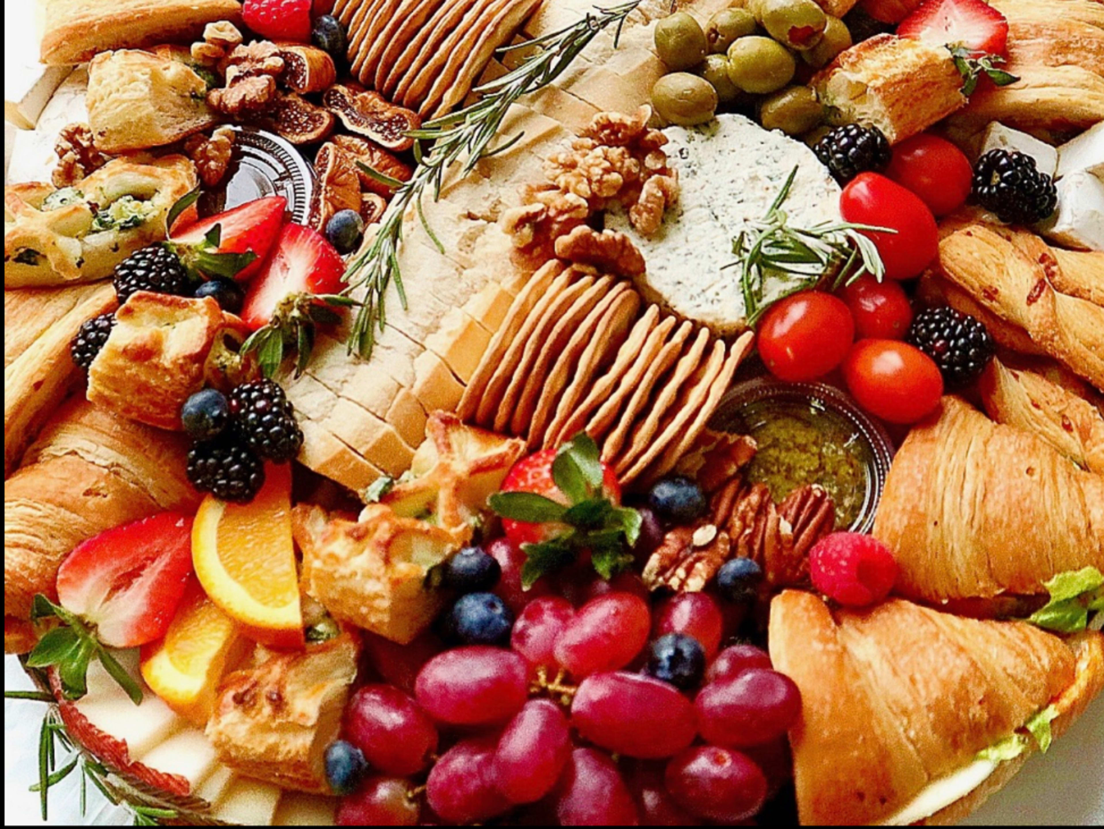 Pastry/Fruit Tray
