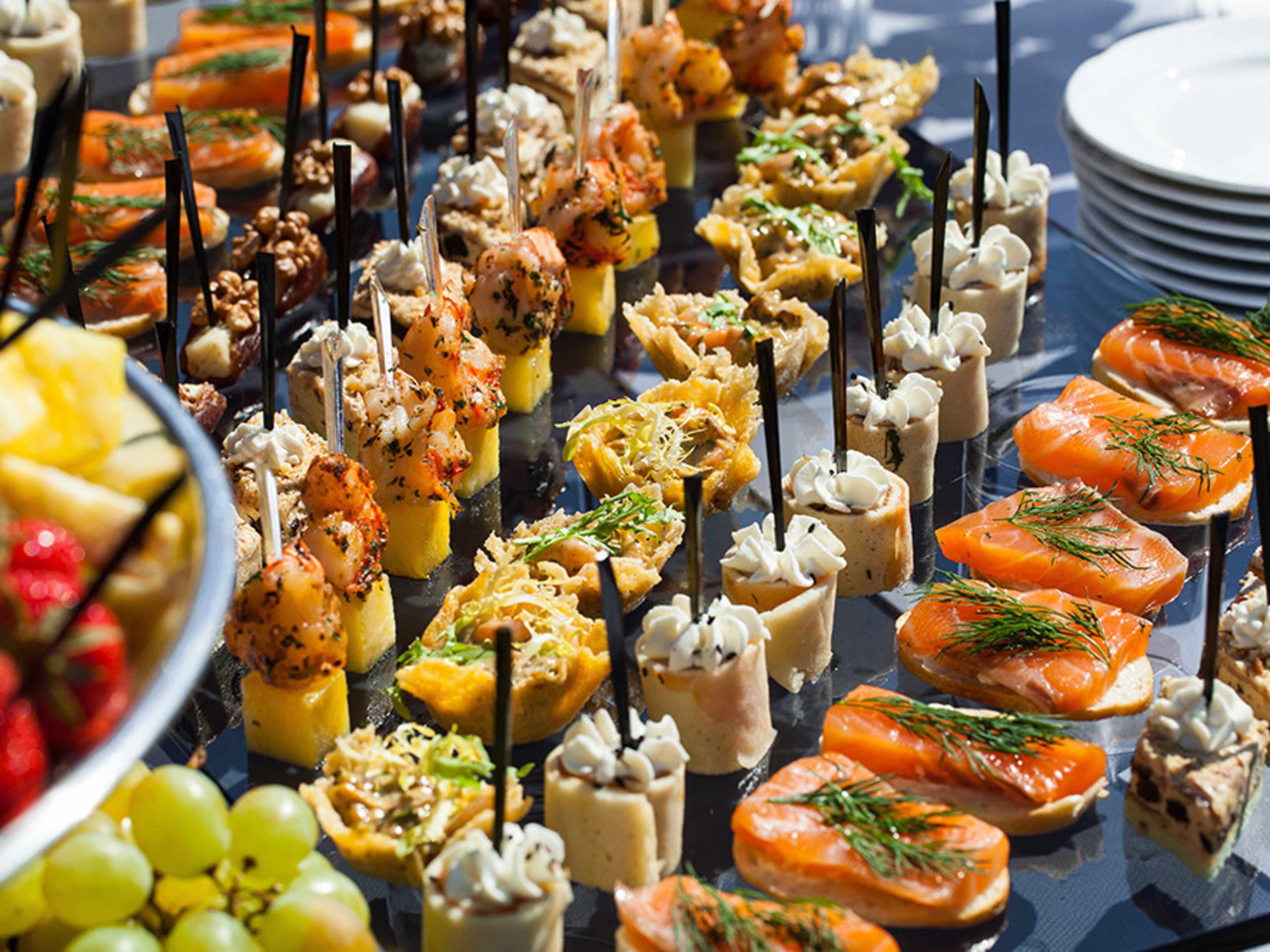 EATING/CATERING IN THE STUDIO