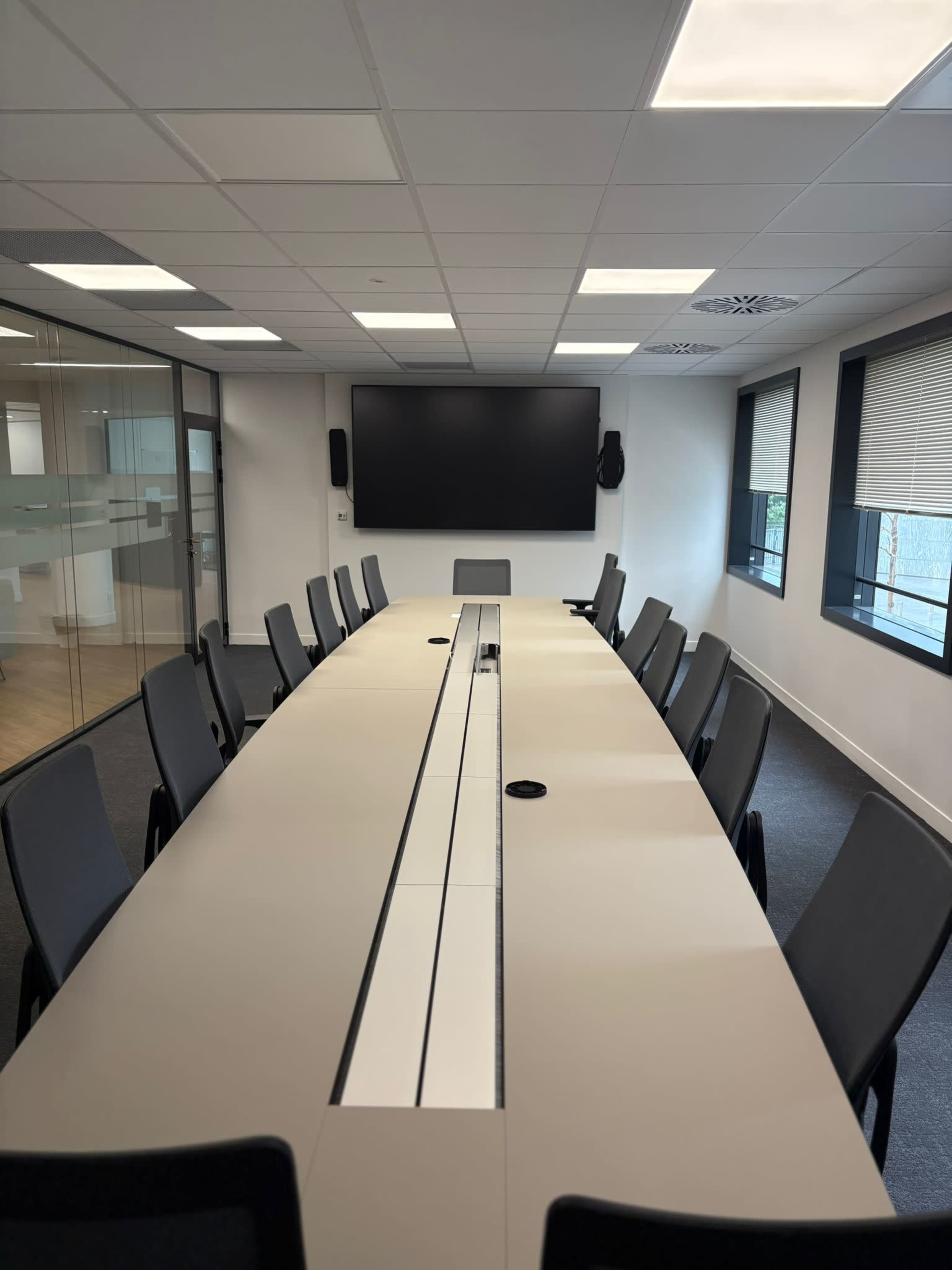 Salle de réunion à la Défense Image in Bécon-les-Bruyères, Courbevoie, 