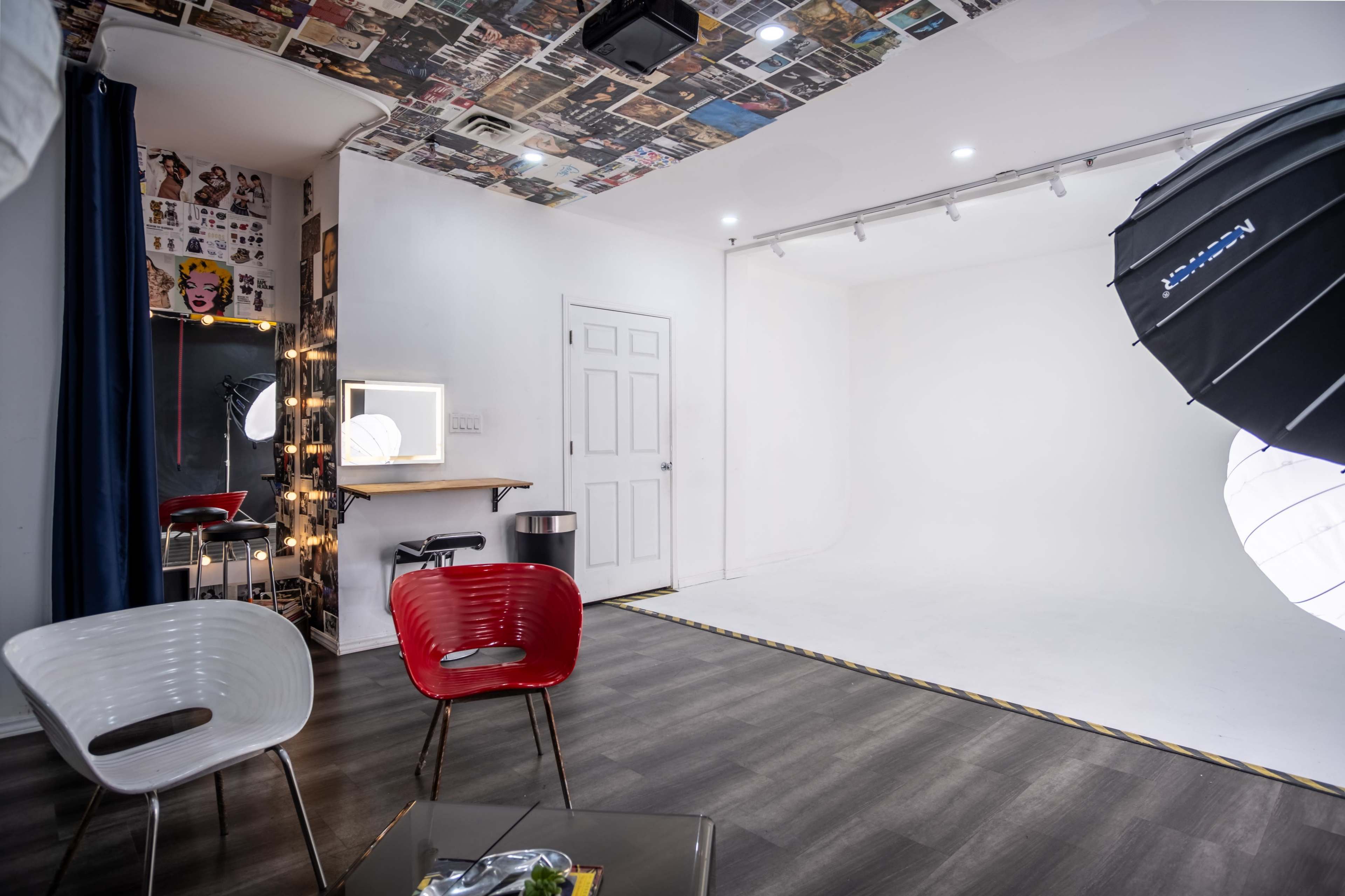 Vintage Creative Studio (photo/video/podcast) + Cyclorama Wall in heart of Scarborough Image in Dorset Park, Scarborough, ON