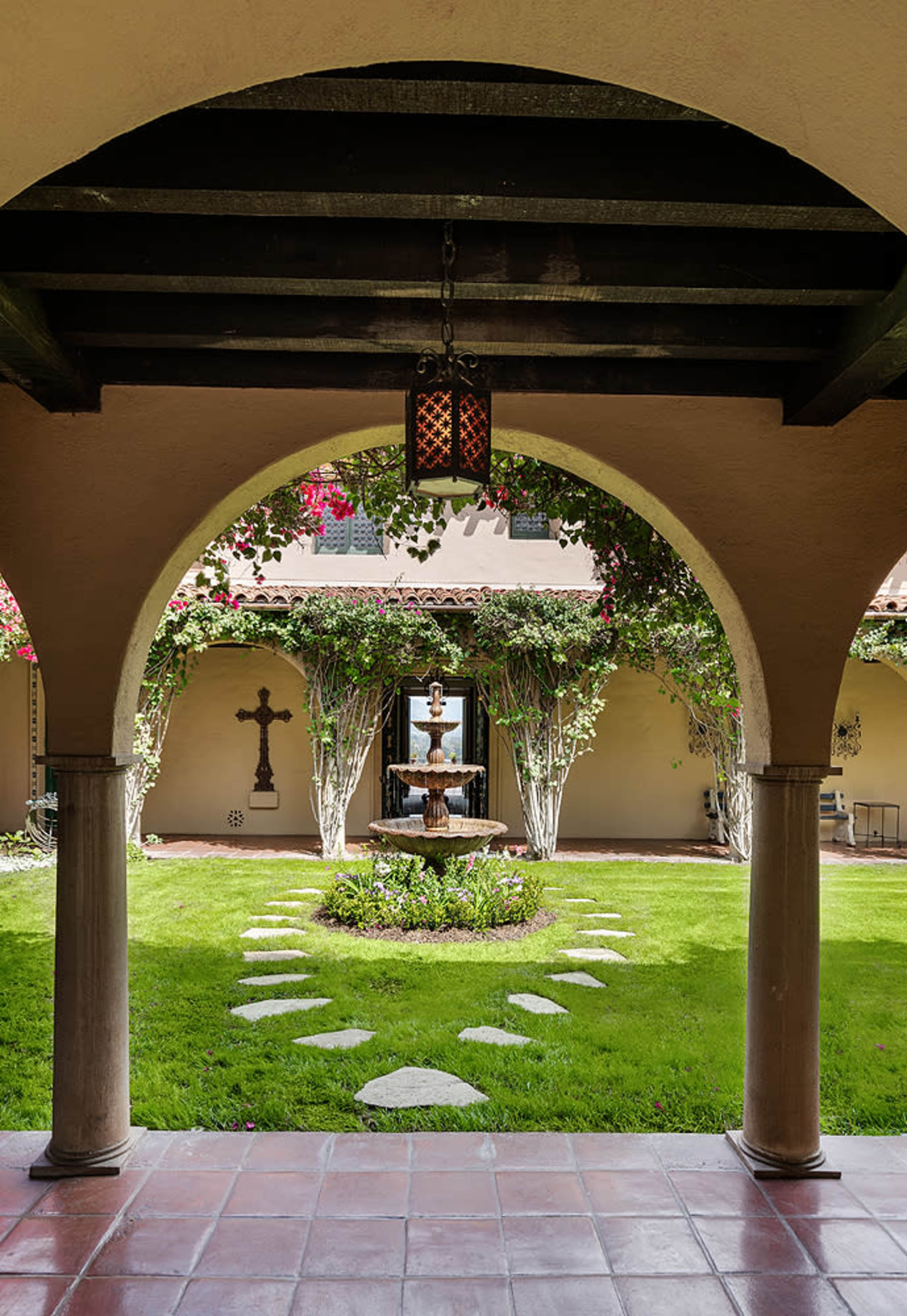 Stunning Mediterranean Mansion Image in North Arroyo, pasadena, CA