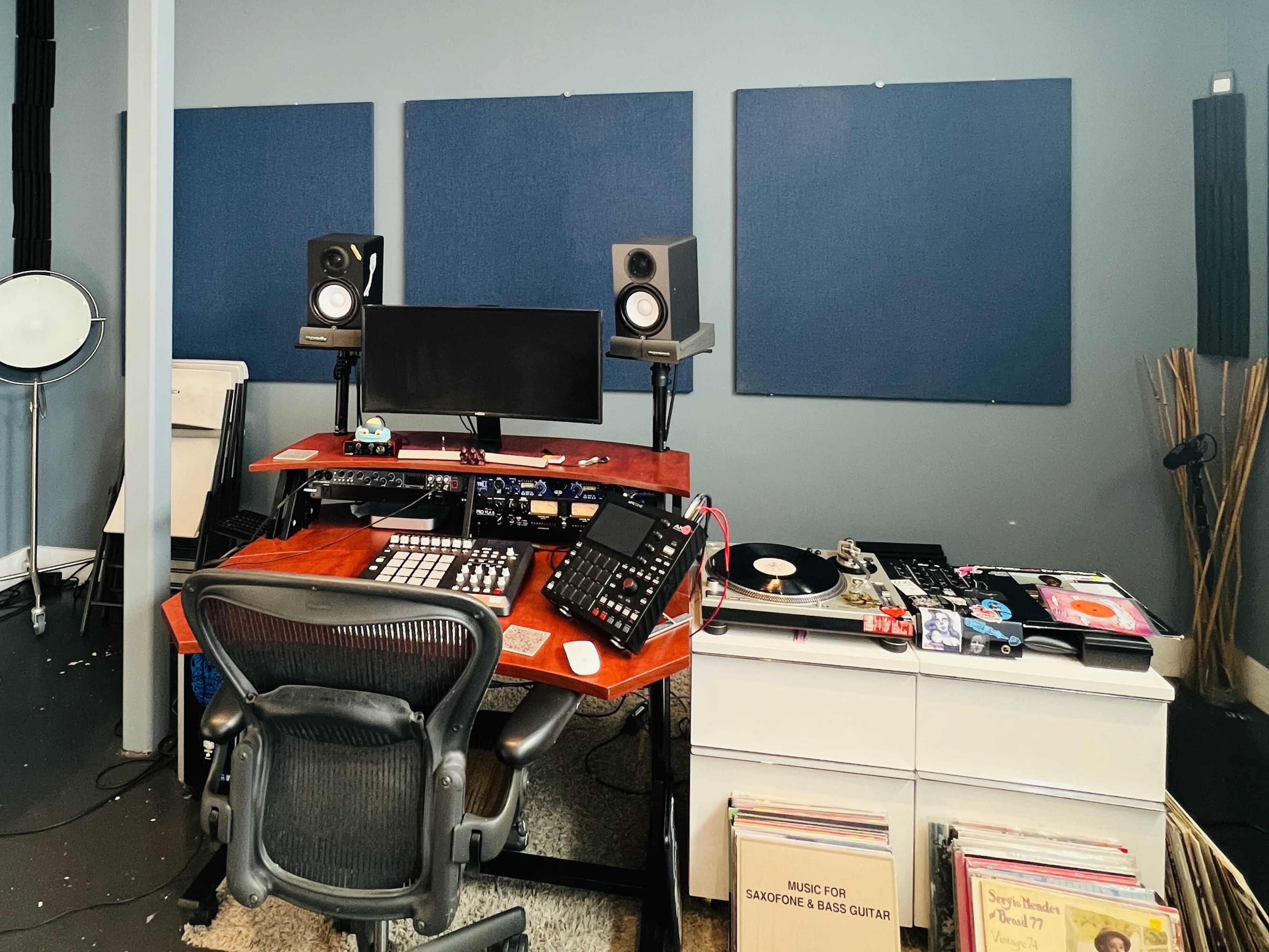 Creative Studio in Bridgeport / McKinley Park Image in South Side, Chicago, IL