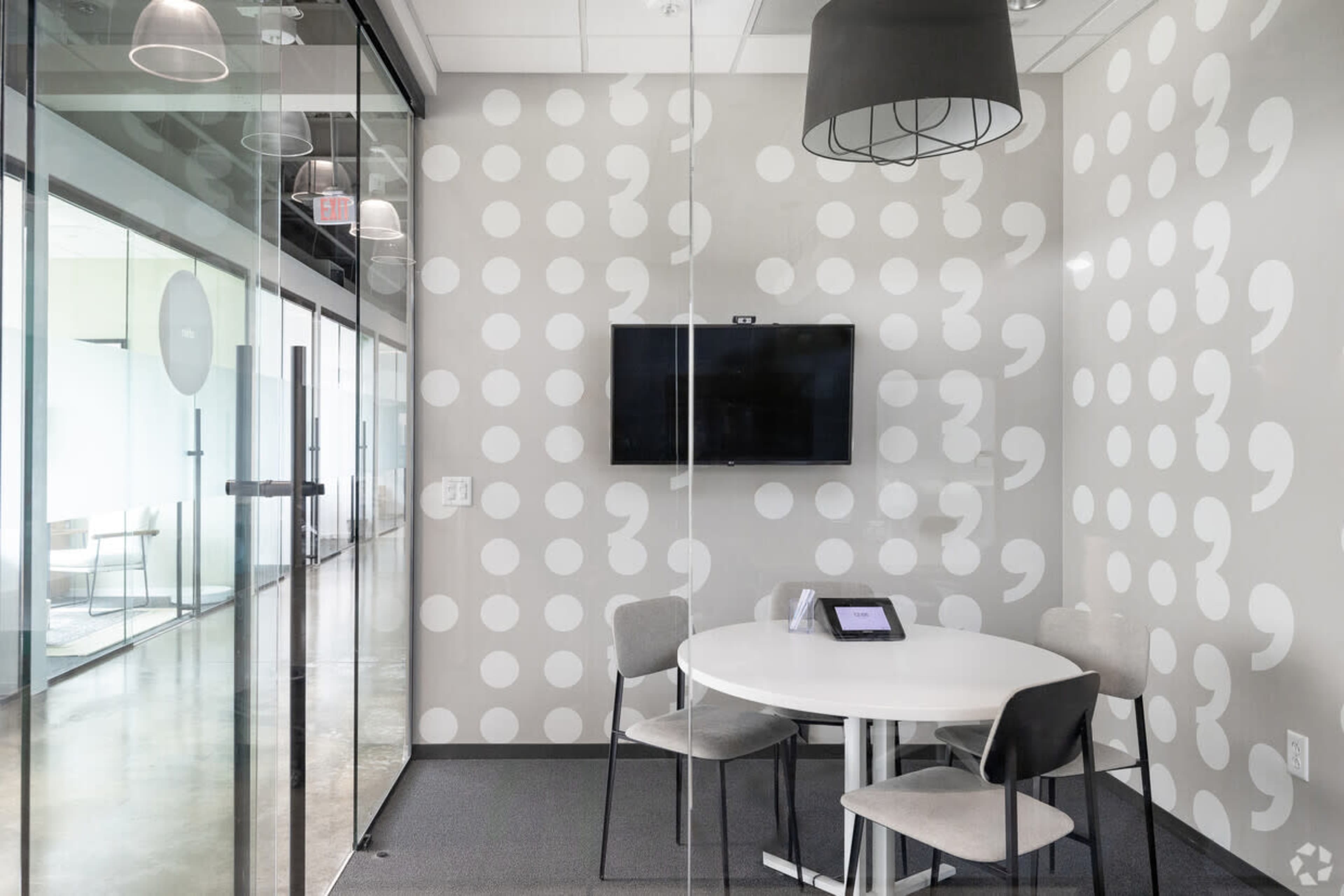 Otter Huddle Room Image in Palmer, Newport News, VA