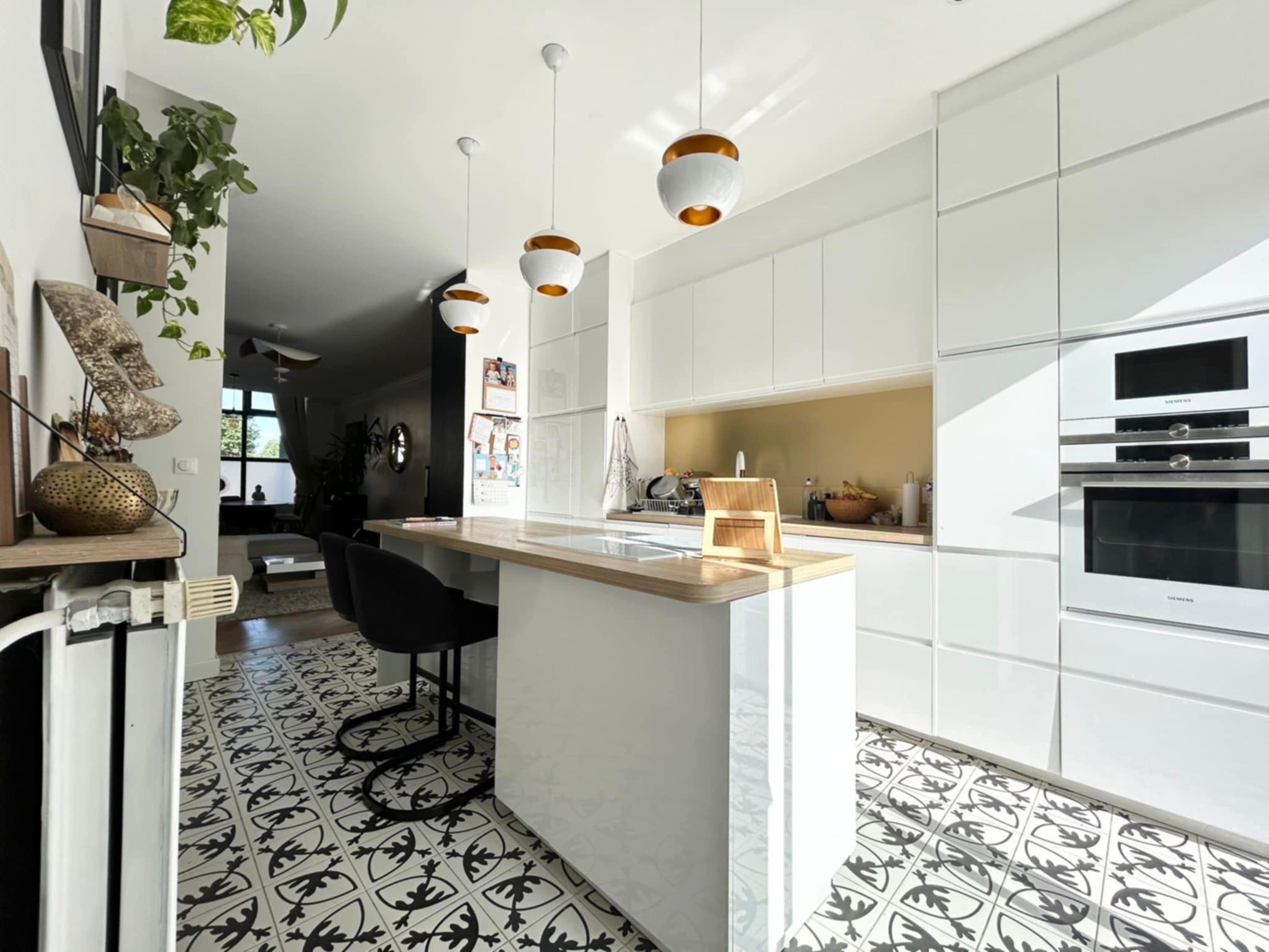 Maison en centre ville de Croix Image in , Croix