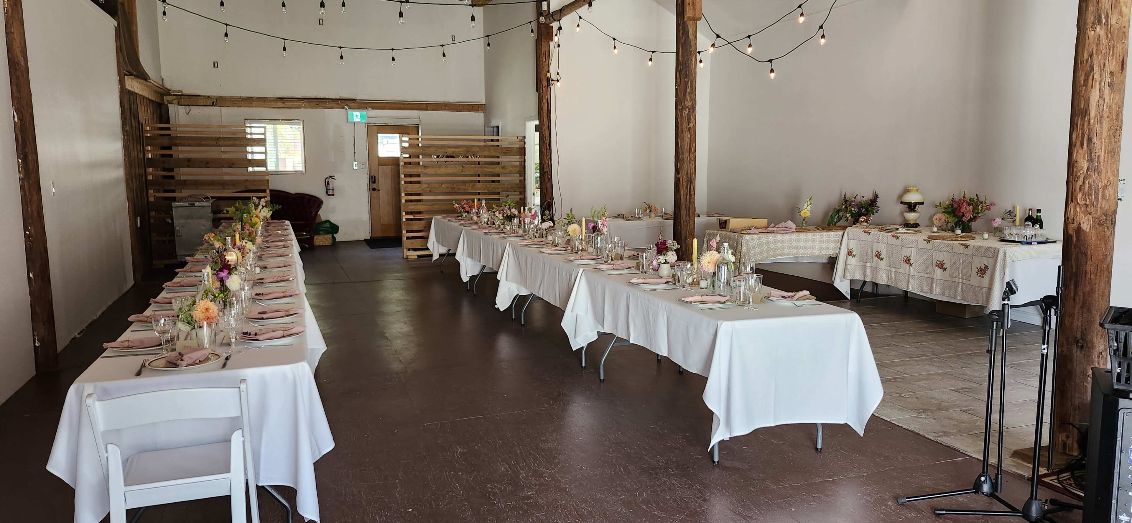 Rustic 8 acre cider farm Image in Saanich, Victoria, BC