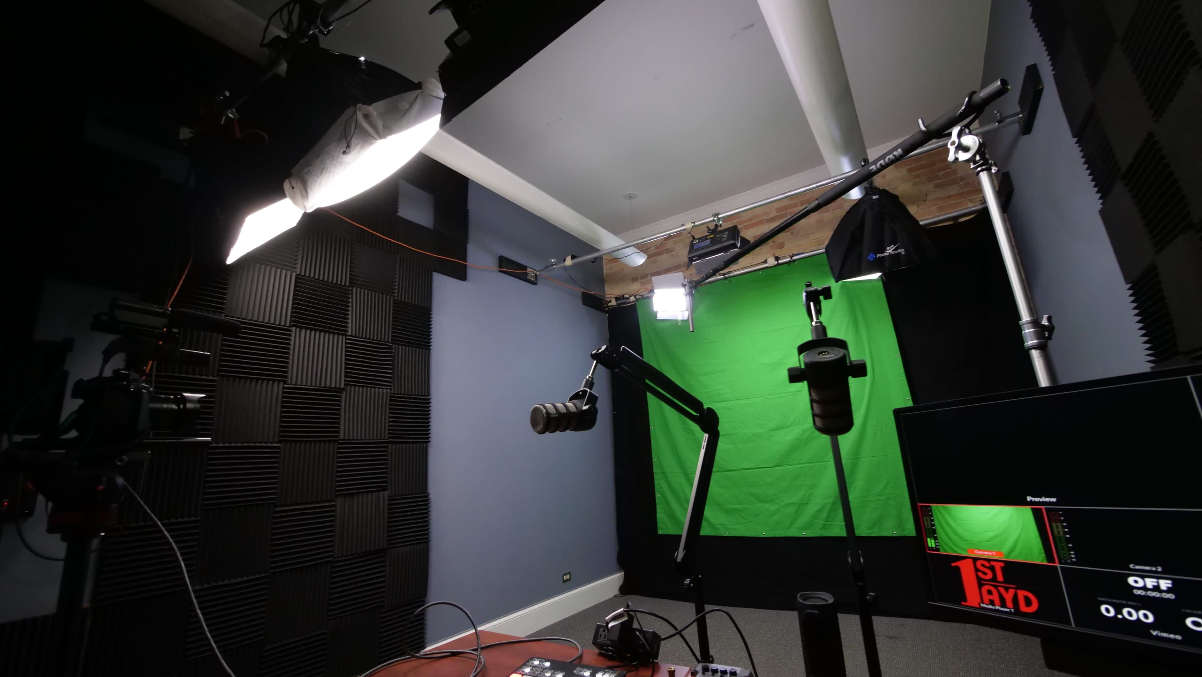 Day Player Studios Image in Downtown, Elgin, IL