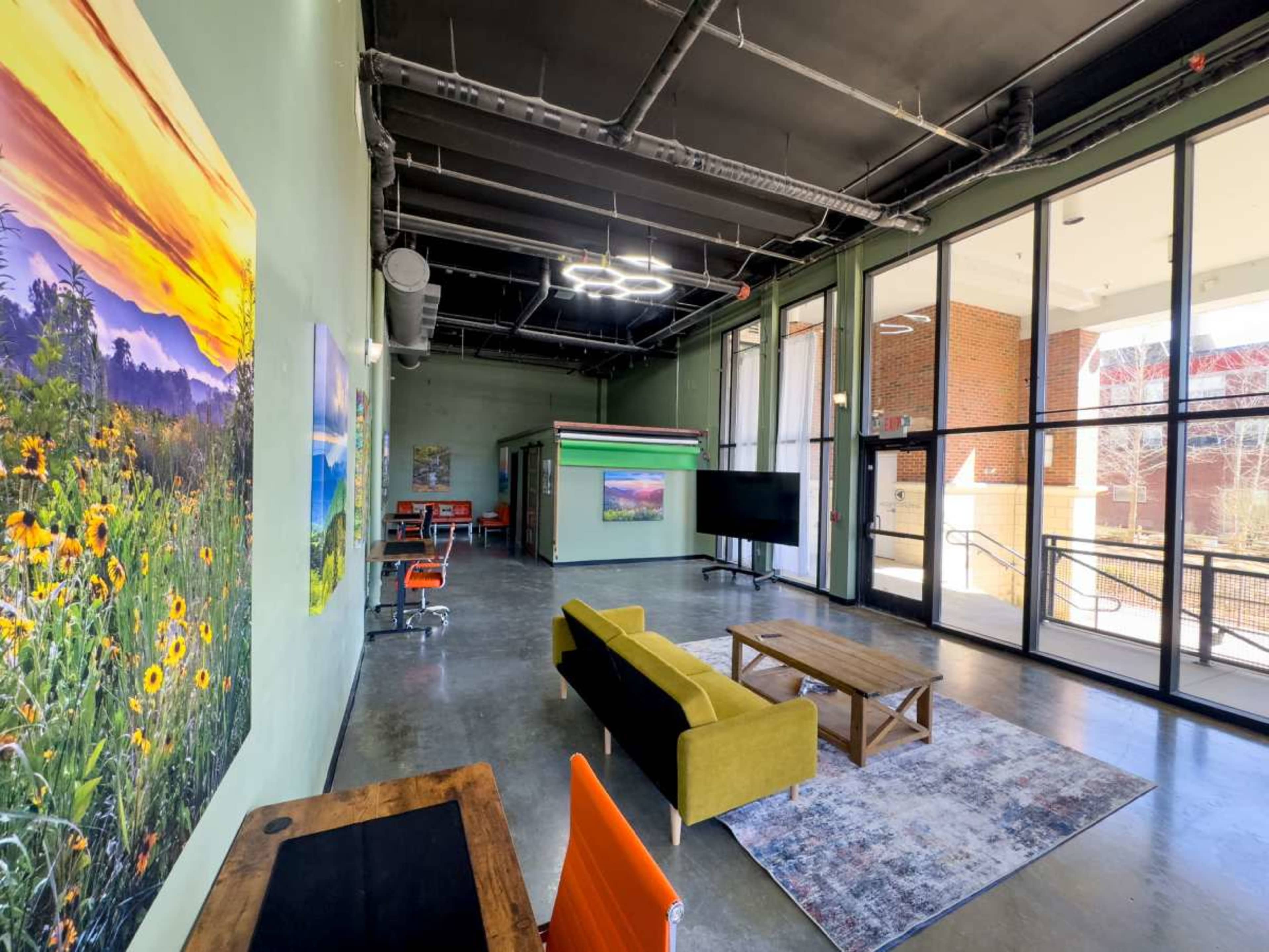 Creative Studio Space for events / photoshoots / workshops /  creative work Image in River Arts District, Asheville, NC