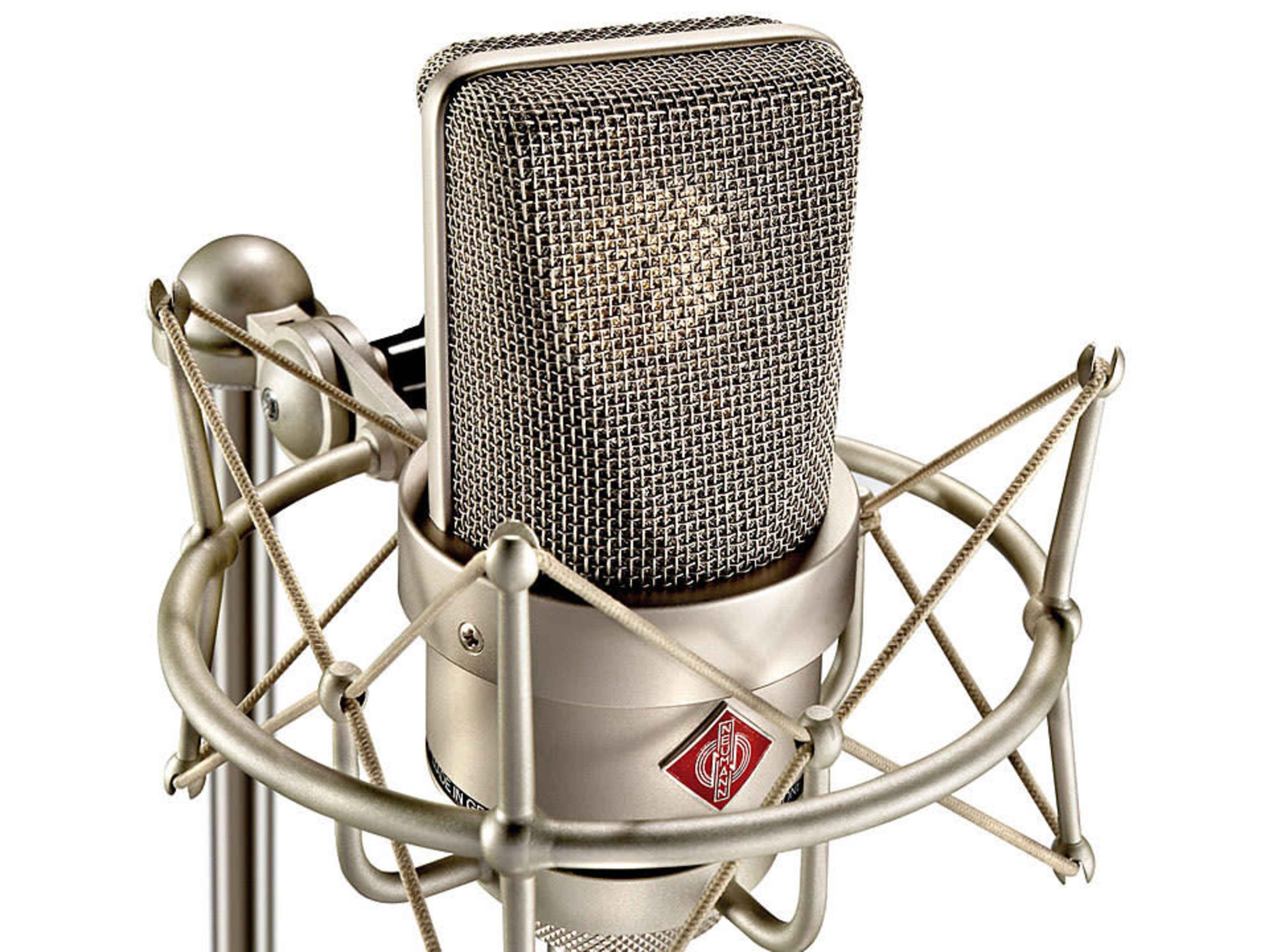 Neumann TLM 103