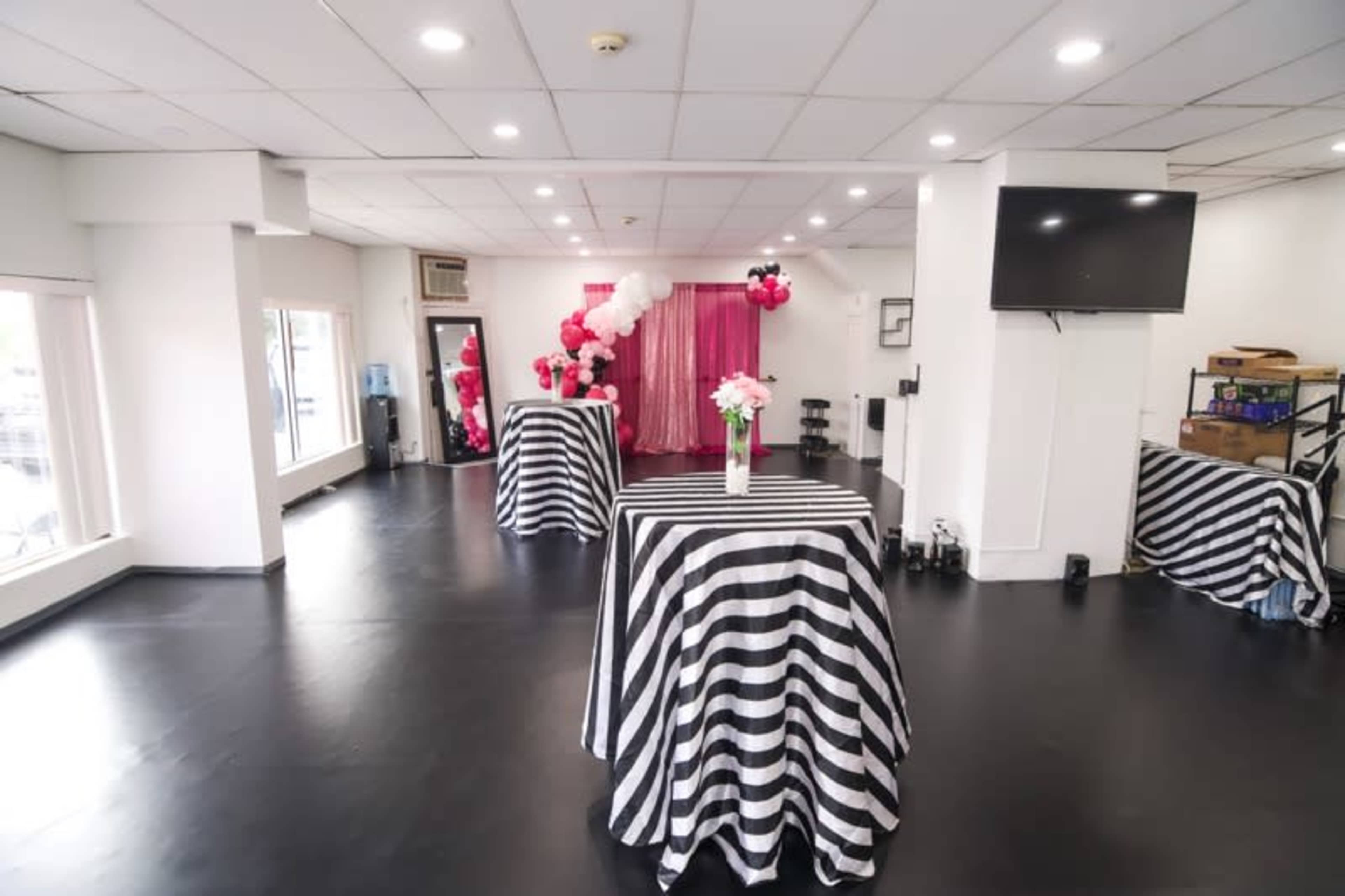 Urban sleek dance studio Image in Upper Darby Township, DREXEL HILL, PA