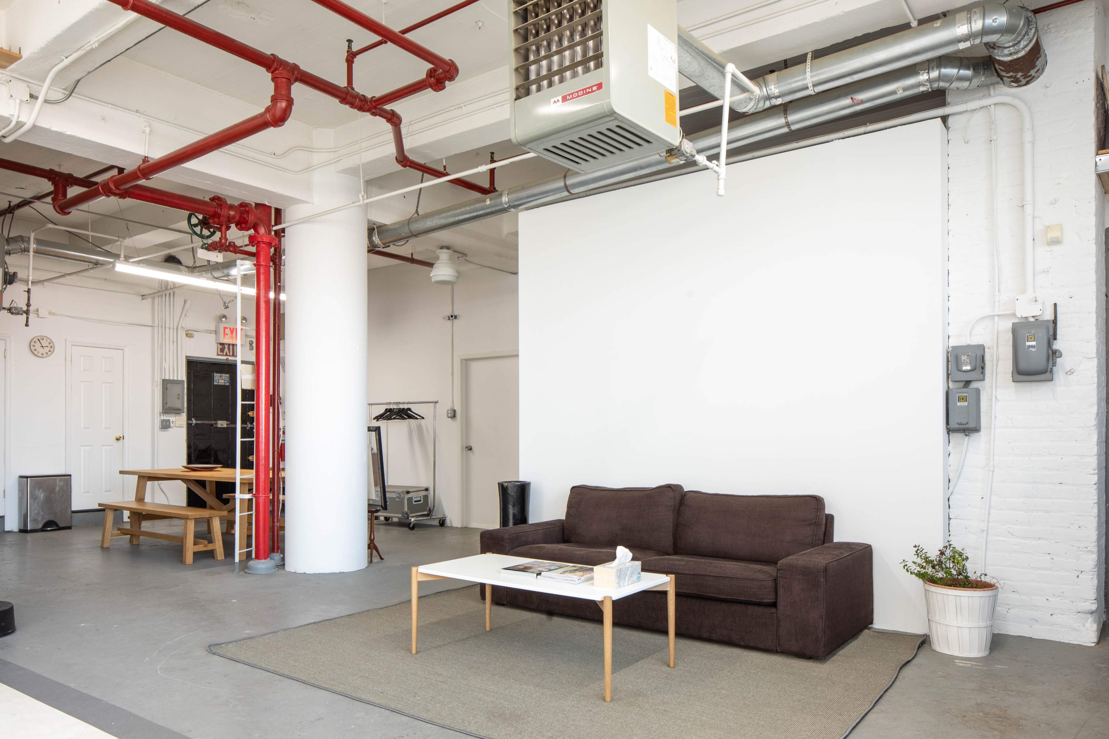 Iconic NYC Photo Studio Image in Long Island City, Long Island City, NY