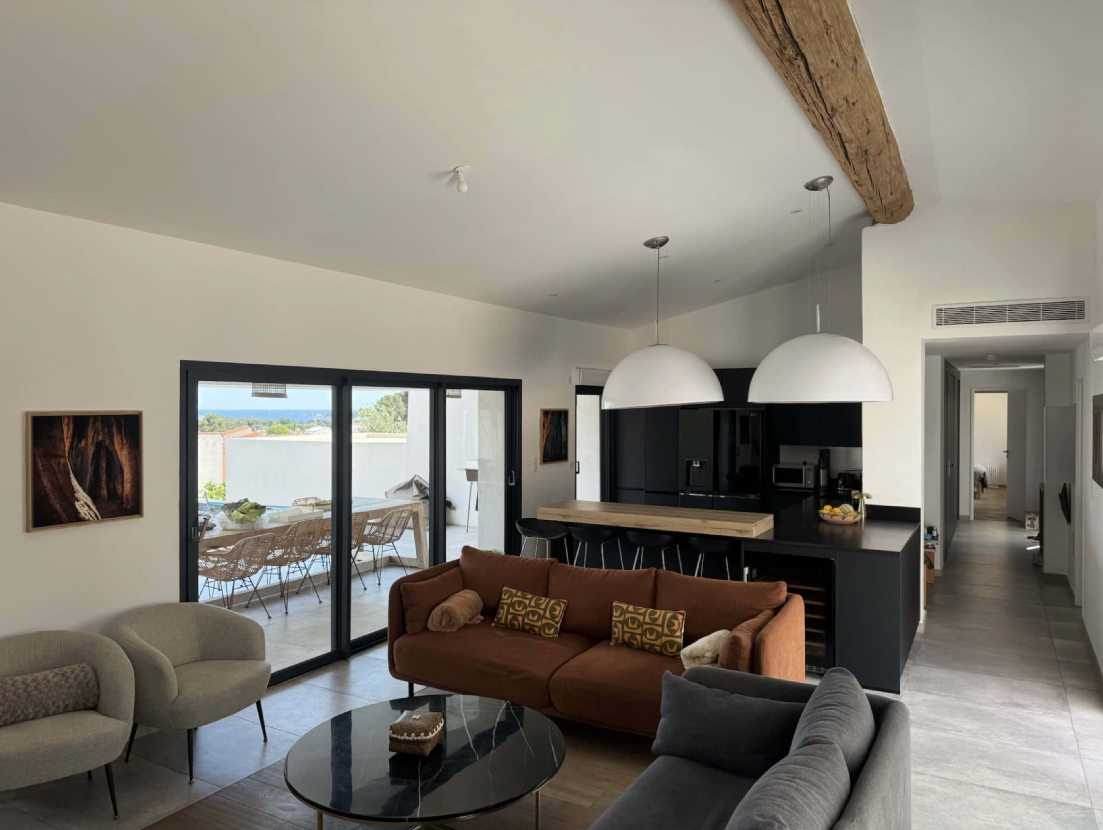 Villa d’exception avec piscine à débordement et vue mer Image in , La Ciotat