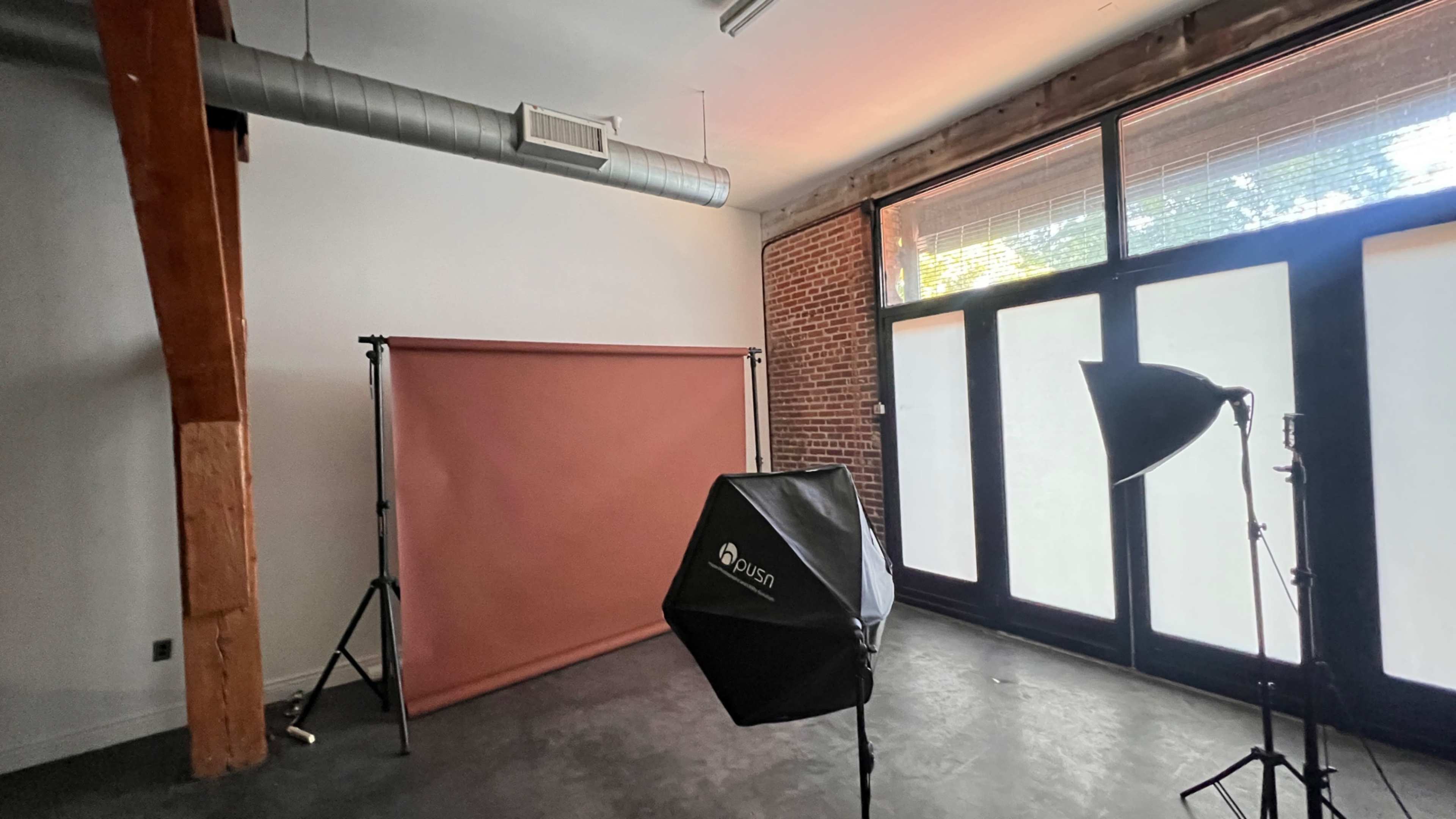 Creative Pop Up Studio with Full Kitchen and Street Access Arts District Studios 10 HOURS FOR $997 NEW YEAR FLEX BOOKING OPTION Arts District Studios is a professional, flexible creative studio located in the heart of the Arts District. Designed for film shoots, photography, pop ups, interviews, castings, and branded content. SPECIAL NEW YEAR CREATOR FLEX DEAL Book 10 TOTAL HOURS for $997. Use your hours: • All in one day • Or split into 5 hour increments • Across multiple days • Weekdays or weekends This option offers significant savings compared to standard hourly rates. Available booking windows include: 6am to 6pm 9am to 9pm 10am to 10pm  SPACE DETAILS • Approx 1300 square feet • Open studio loft layout • Full kitchen with stone countertops stainless steel appliances and large island • Tables and red chairs available • Professional lighting options available • Backdrops available • High speed WiFi • Lounge style seating • Ground floor access for easy load in • Bright west facing street level doors with natural light  LOCATION PERKS Located above Cha Cha Cha and Wurstküche Free street parking available Pay lot directly across the street Safe production friendly area  IDEAL FOR • Film and video shoots • Content creation • Pop up shops and brand activations • Product photography • Interviews podcasts and YouTube • Castings and workshops This is a bring your own gear studio. You bring the vision. We provide the space and flow.  ADD ONS In house creative consulting and direction available upon request.  BOOKING NOTES The 10 hour $997 option is limited and subject to availability. Once booked hours may be scheduled in flexible increments. Book now to secure your dates. Image in Central LA, Los Angeles ARTS DISTRICT, CA