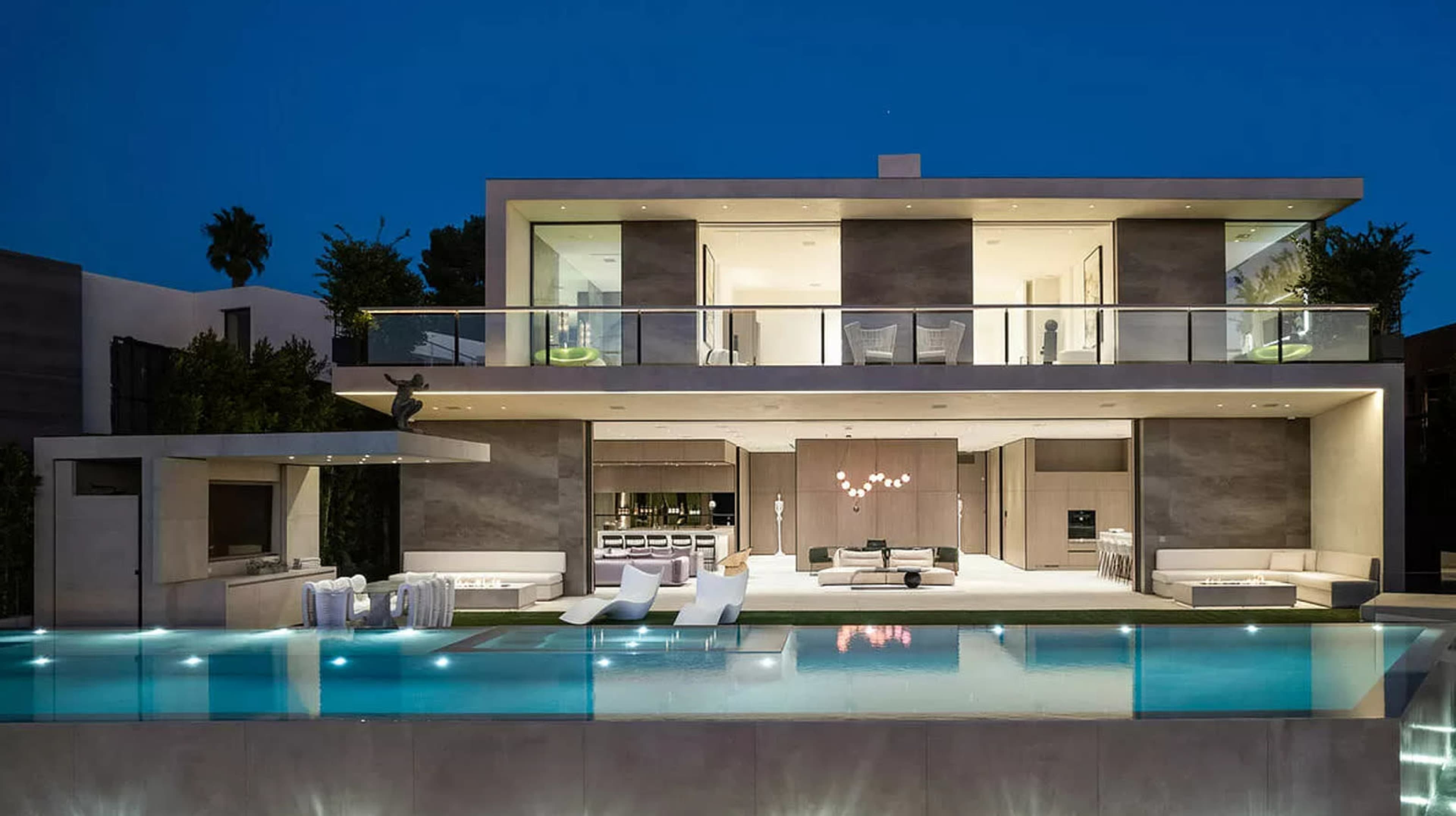 SUNSET MASTERPIECE: ULTRA-MODERN VIEW ESTATE Image in Beverly Crest, Beverly Hills, CA