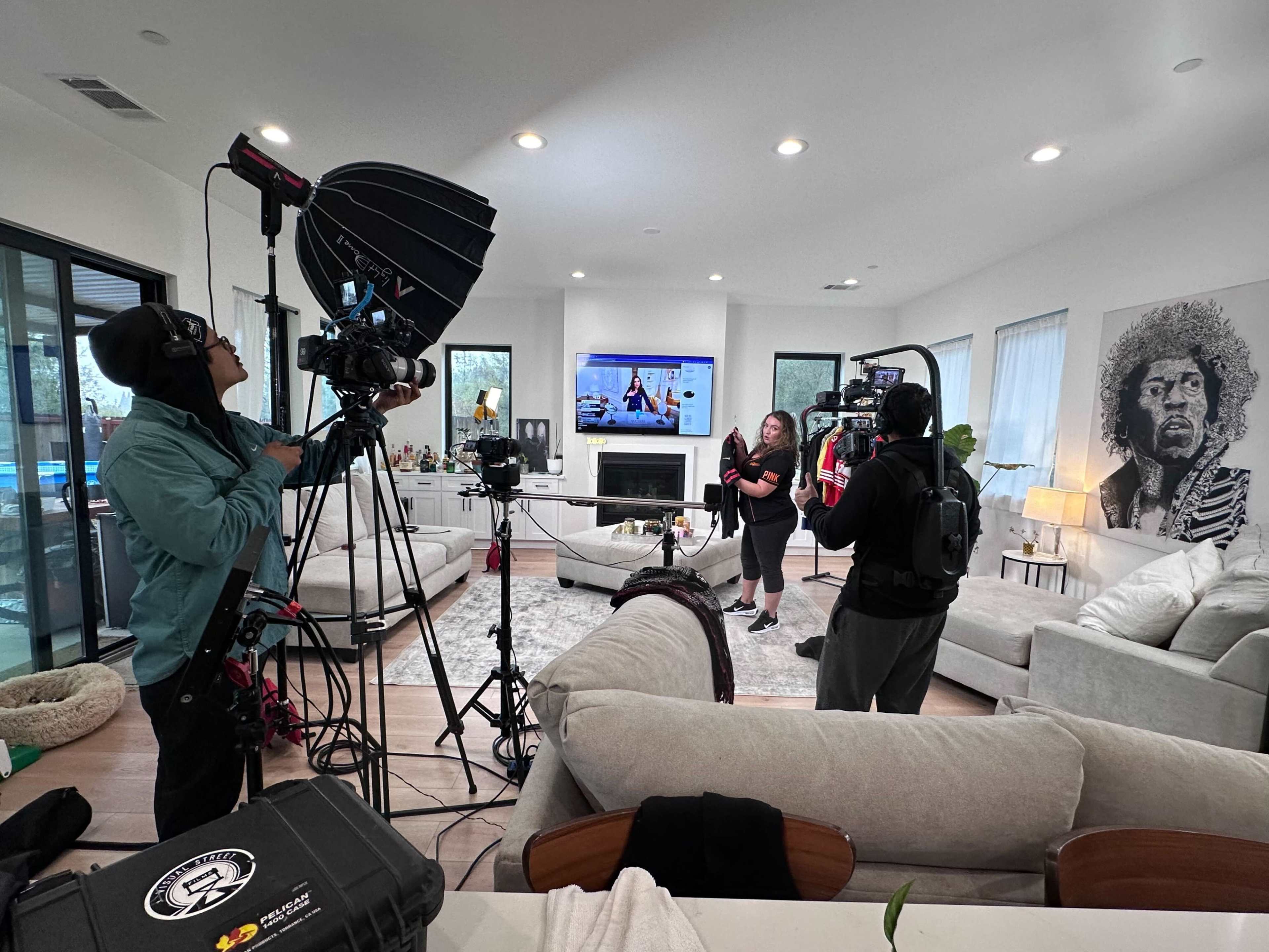 Video, Podcast and event space with a pool Image in Cameron Park, Cameron Park, CA