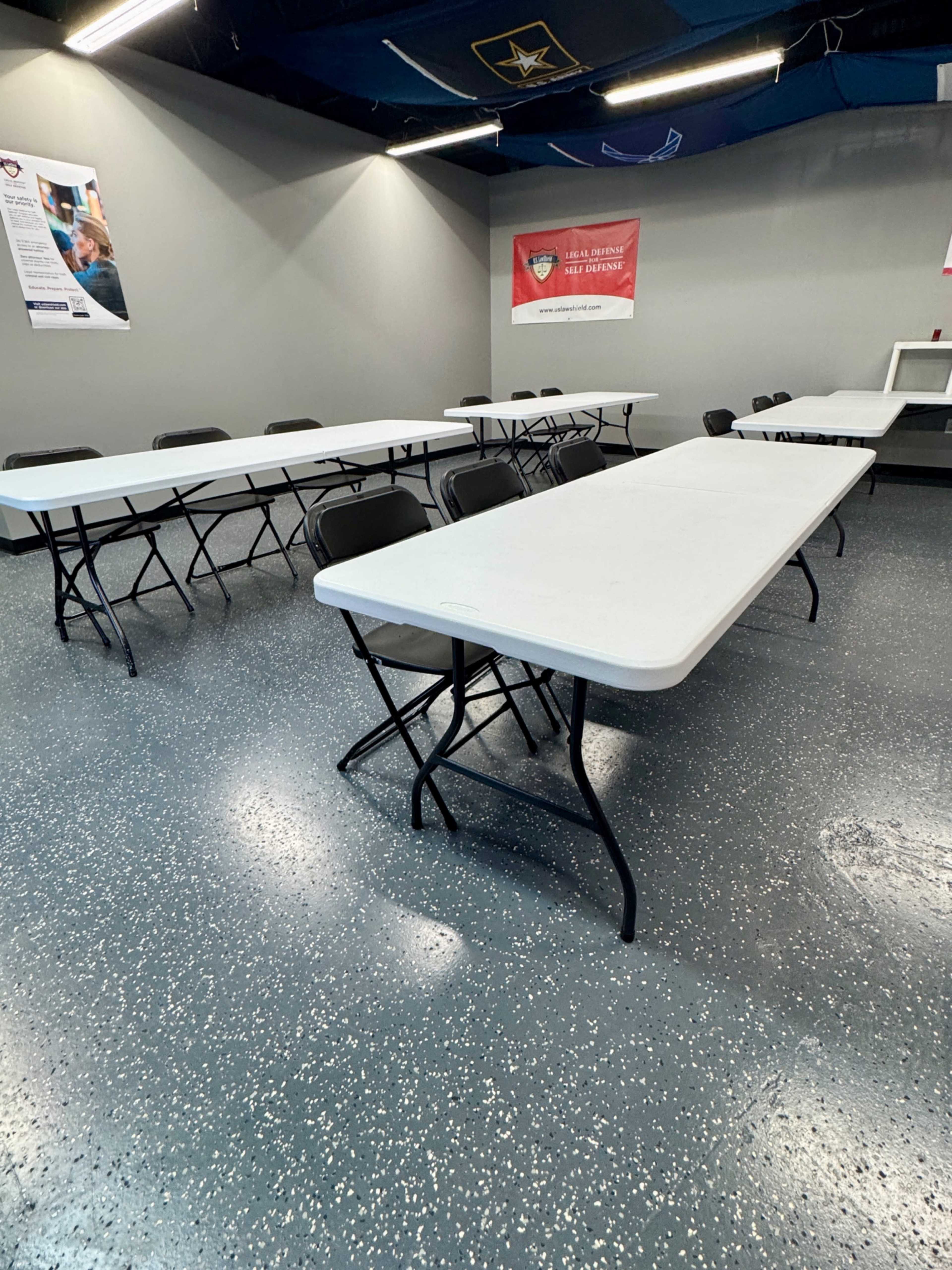 Small classroom space, near medical center and NRG stadium. Image in Braeswood, Houston, TX