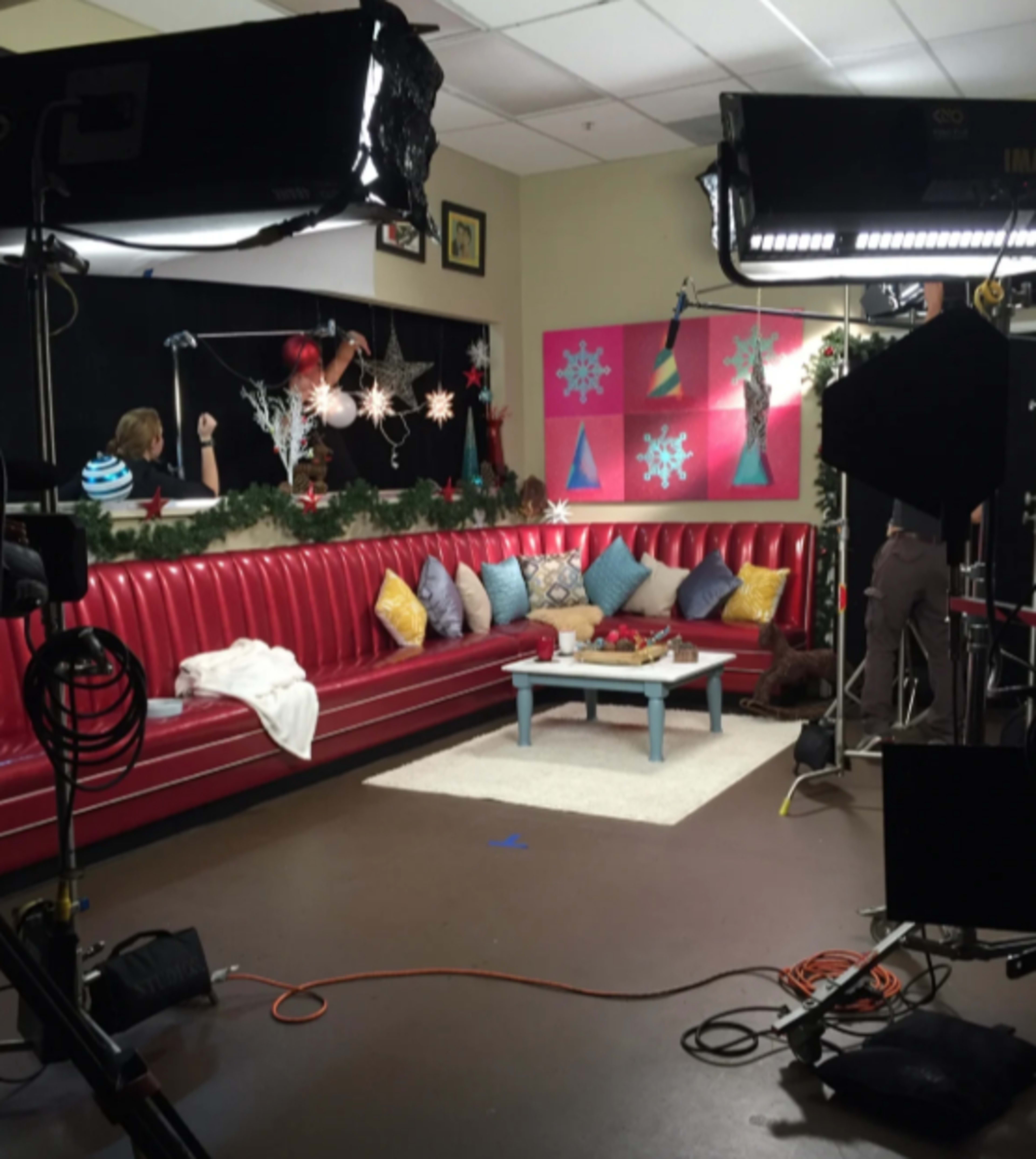 Retro Diner Set Image in Burbank, Burbank, CA