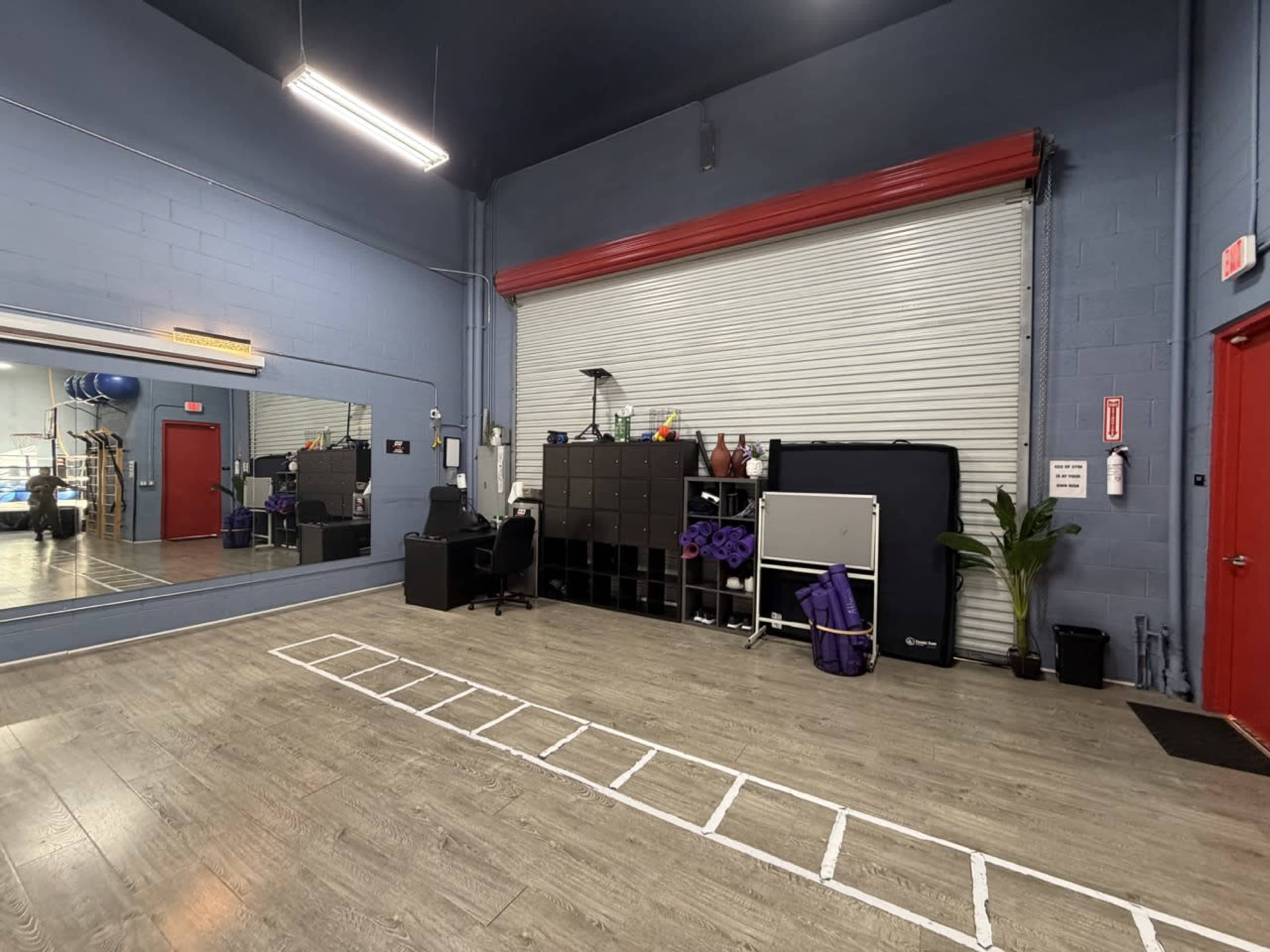 Boxing gym Image in Valley Glen, los angeles, CA