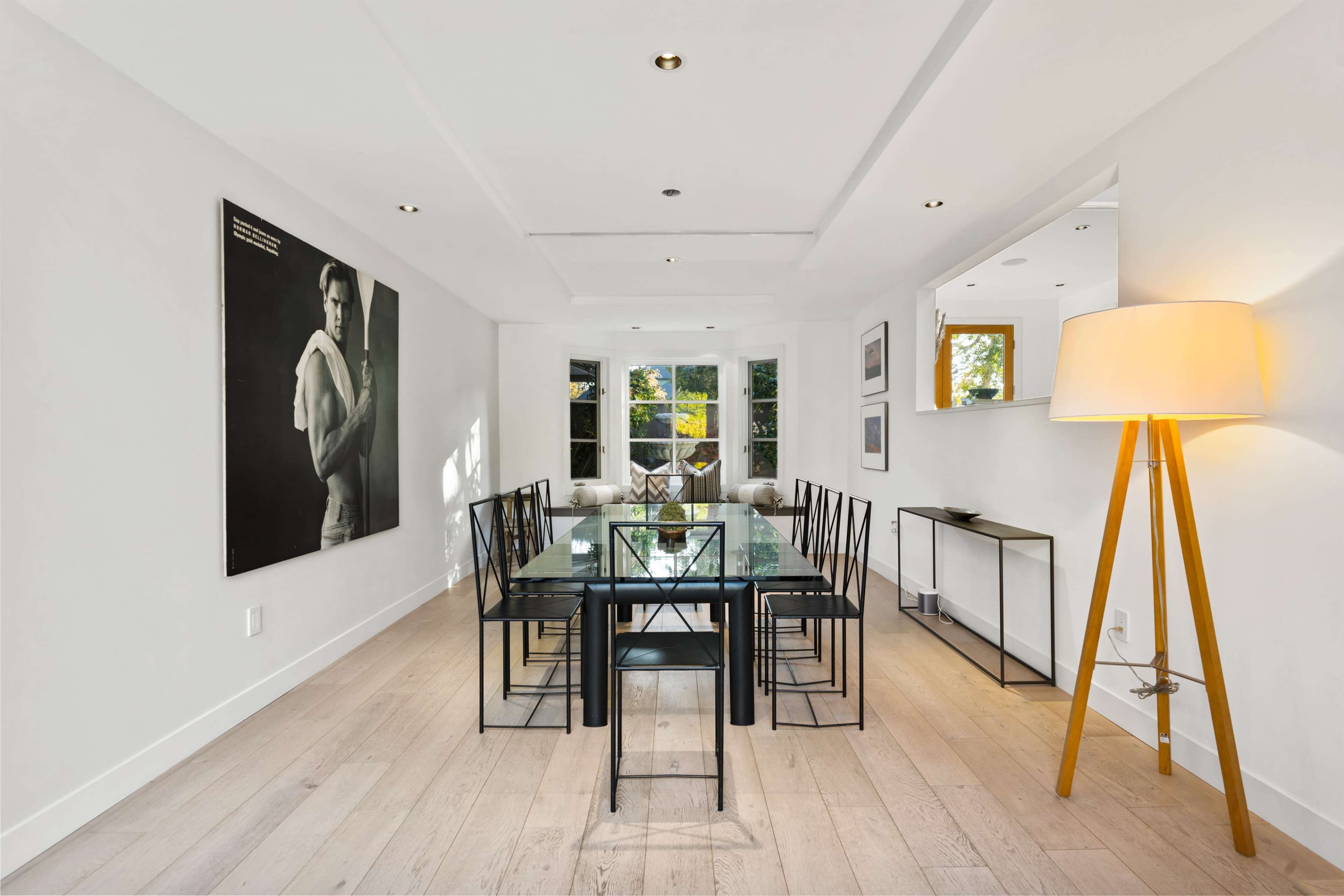 PRODUCTION-PERFECT VILLA WITH SKYLIGHTS Image in Studio City, Studio City, CA