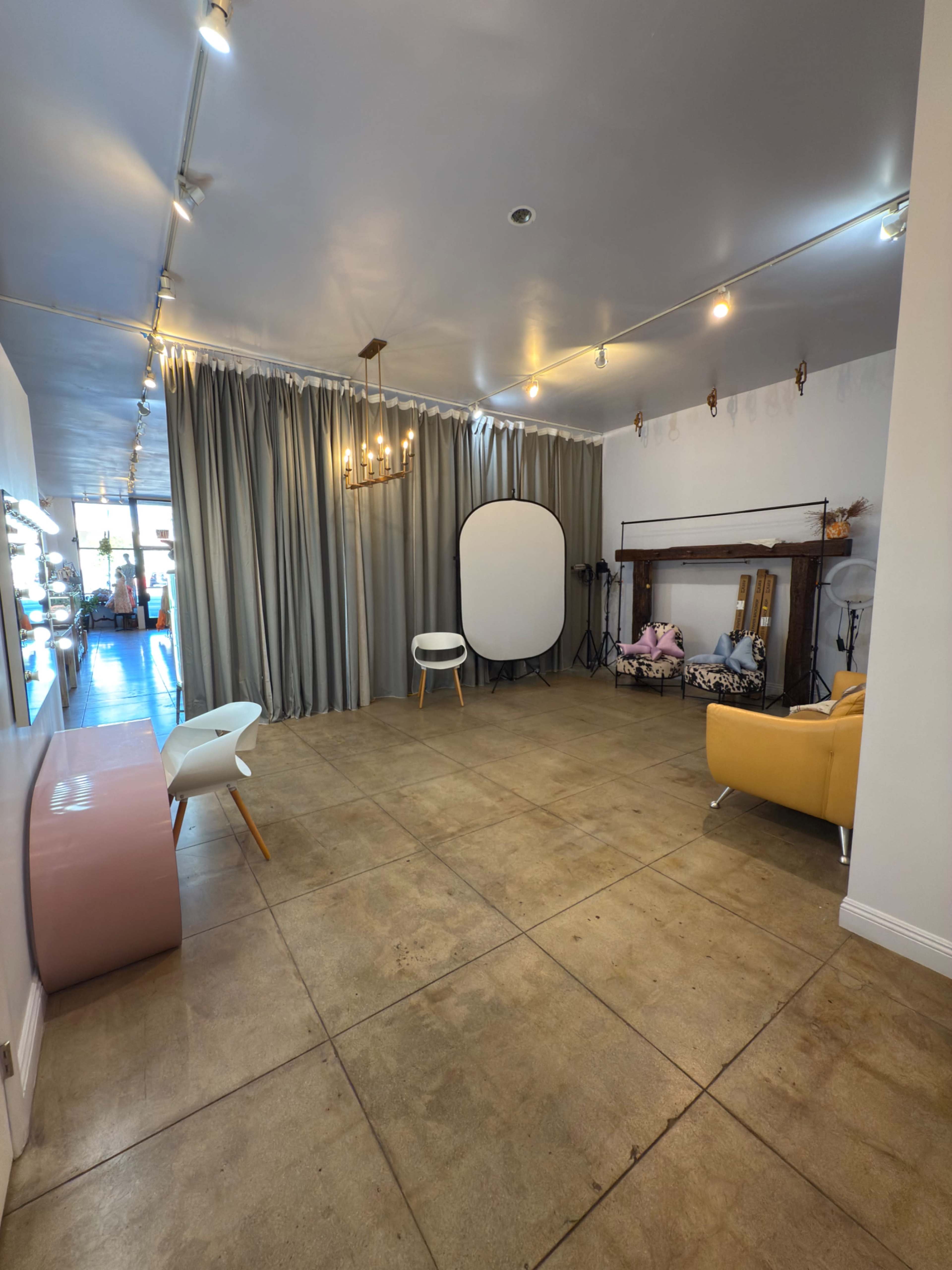 Clean Multipurpose studio space in Pasadena, CA Image in North Central, Pasadena, CA