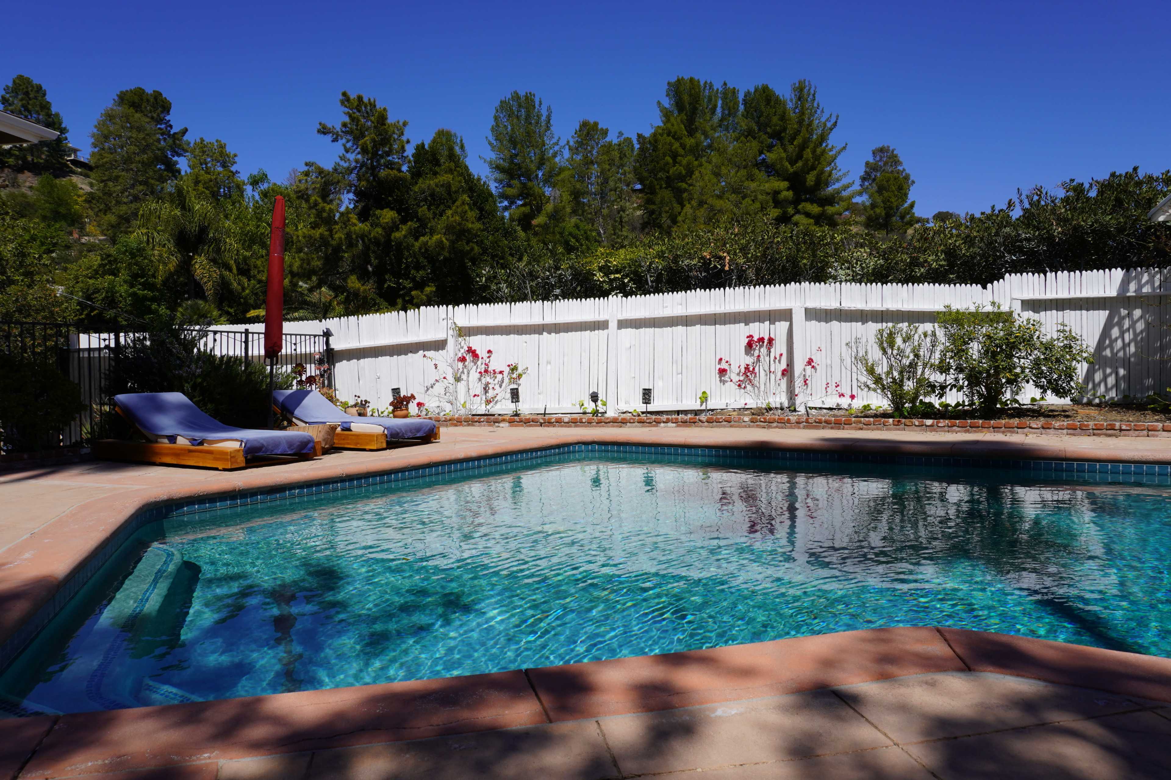 Tarzana Oasis w/ Pool, Basketball, Tennis court, Separate spa w/ waterfall, Pool Table Image in Tarzana, Tarzana, CA