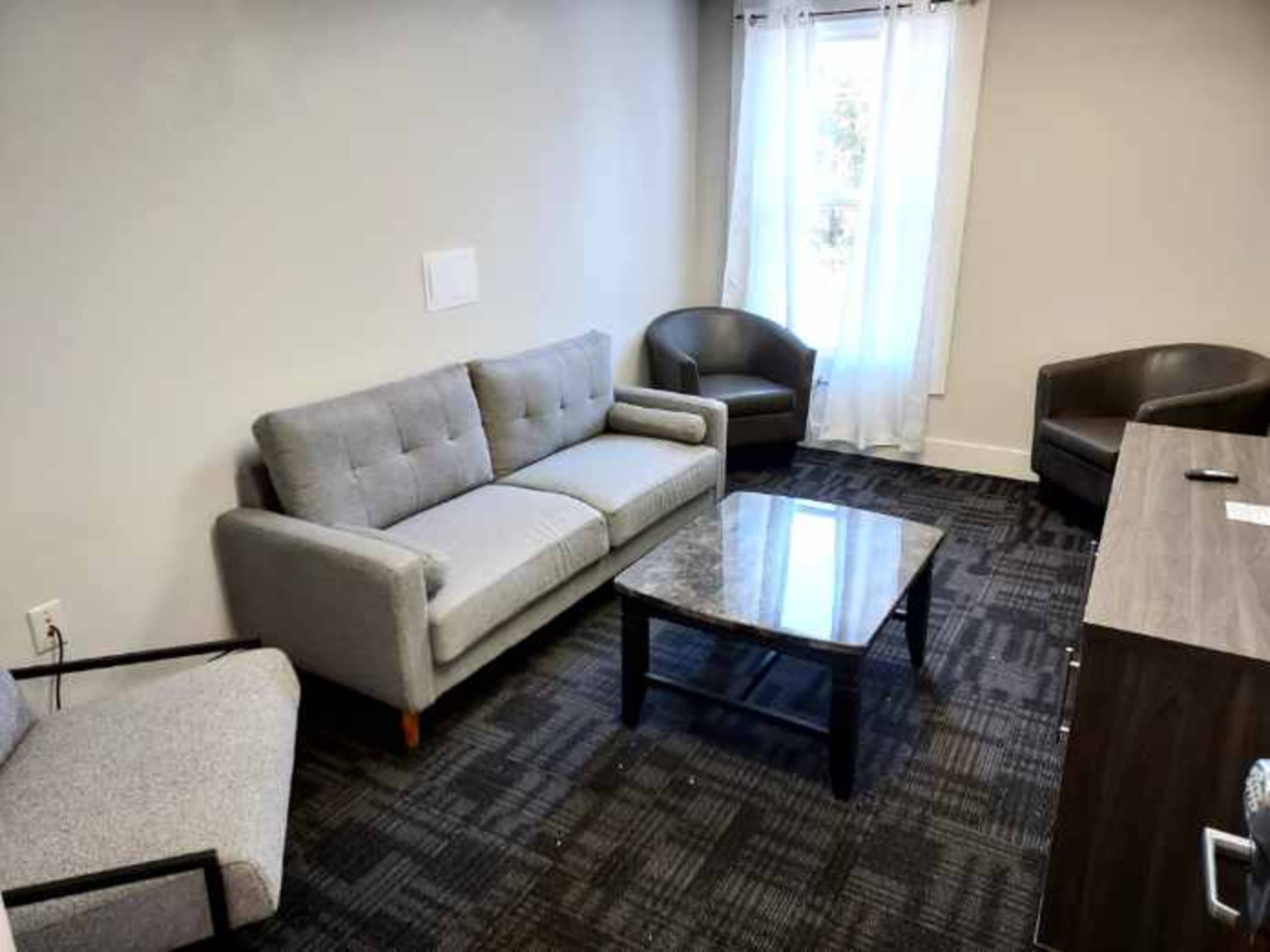 Intimate meeting studio for private sessions Image in Mechanicsville, Mechanicsville, VA