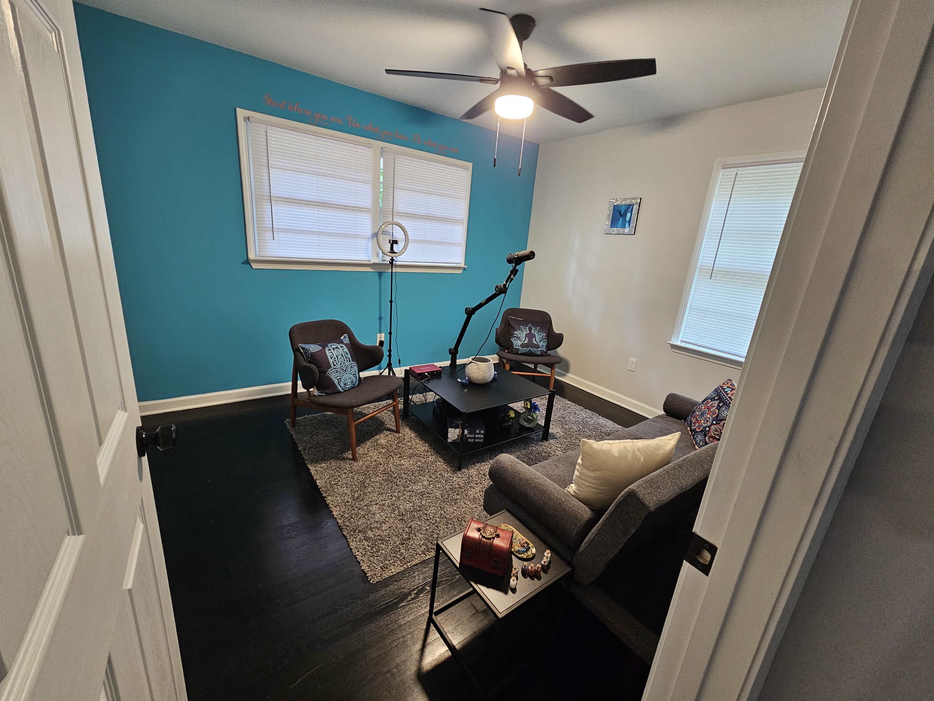 7 Acre Farmhouse Retreat w/ Reiki, Massage, Acupuncture, Pod Cast, Etc Offices Available! Image in Cliftondale, South Fulton, GA