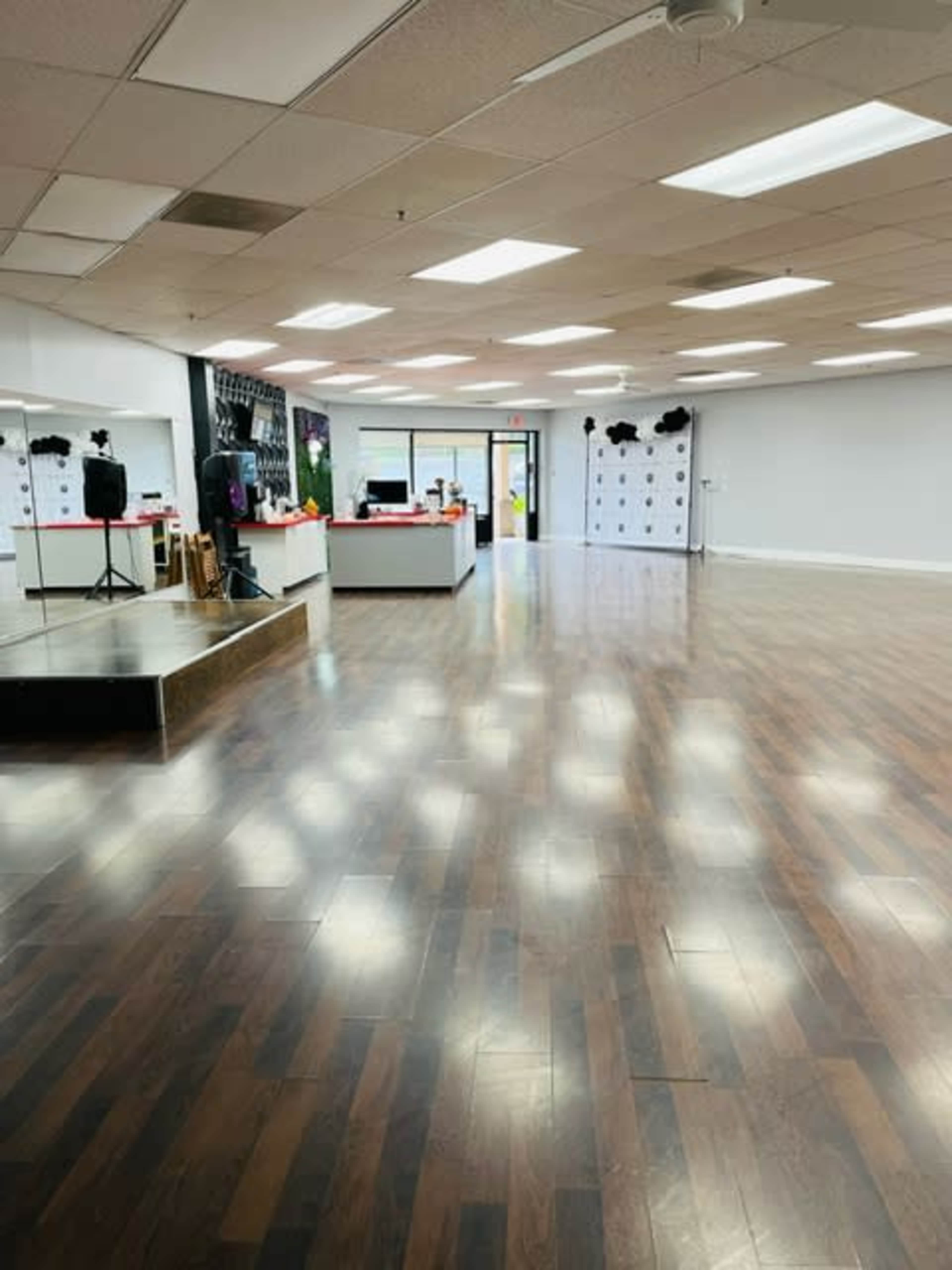 3,300 square foot Dance Fitness Studio Image in Waterbury, Waterbury, CT