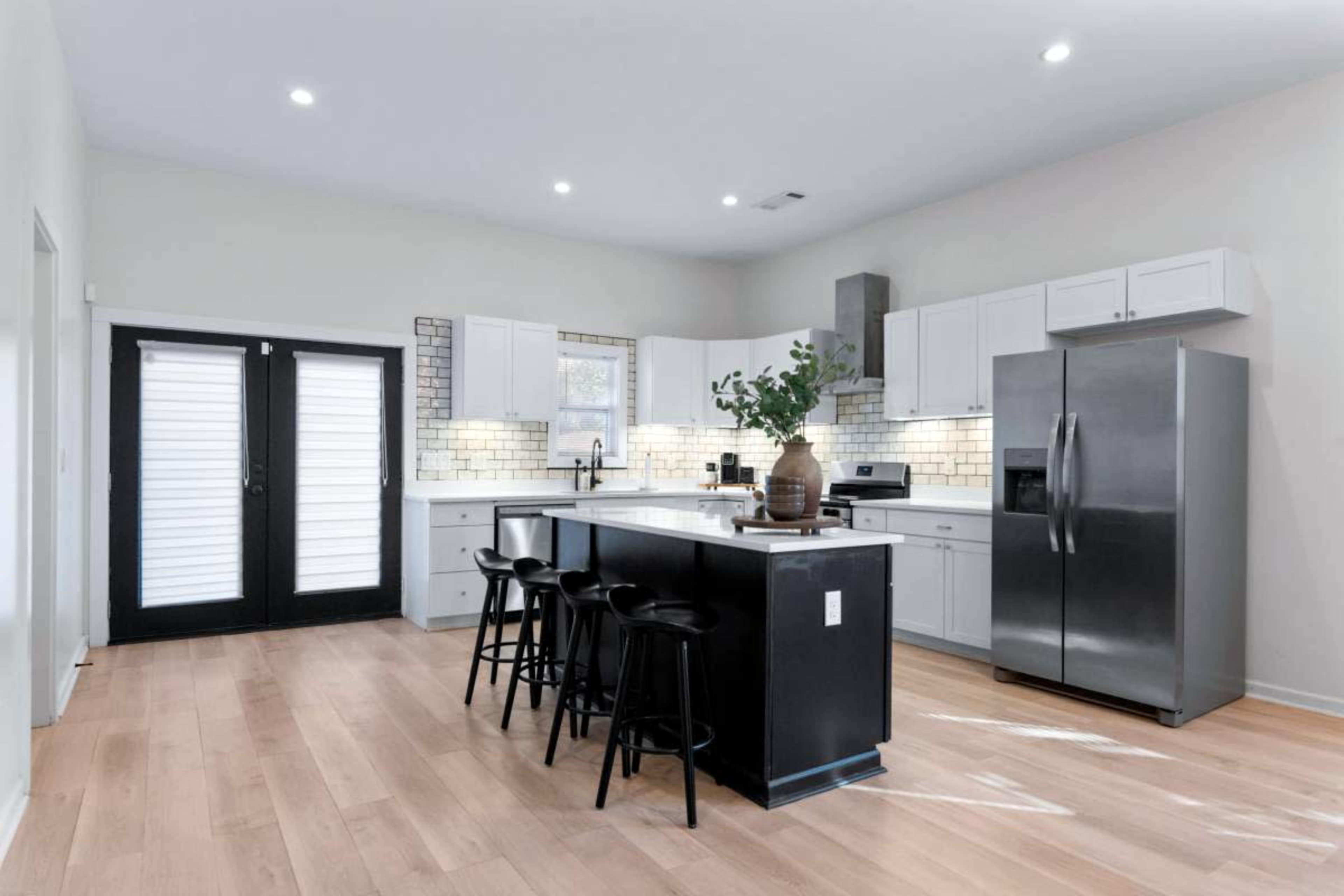 Beautiful Contemporary City Home Image in Lakewood Heights, Atlanta, GA