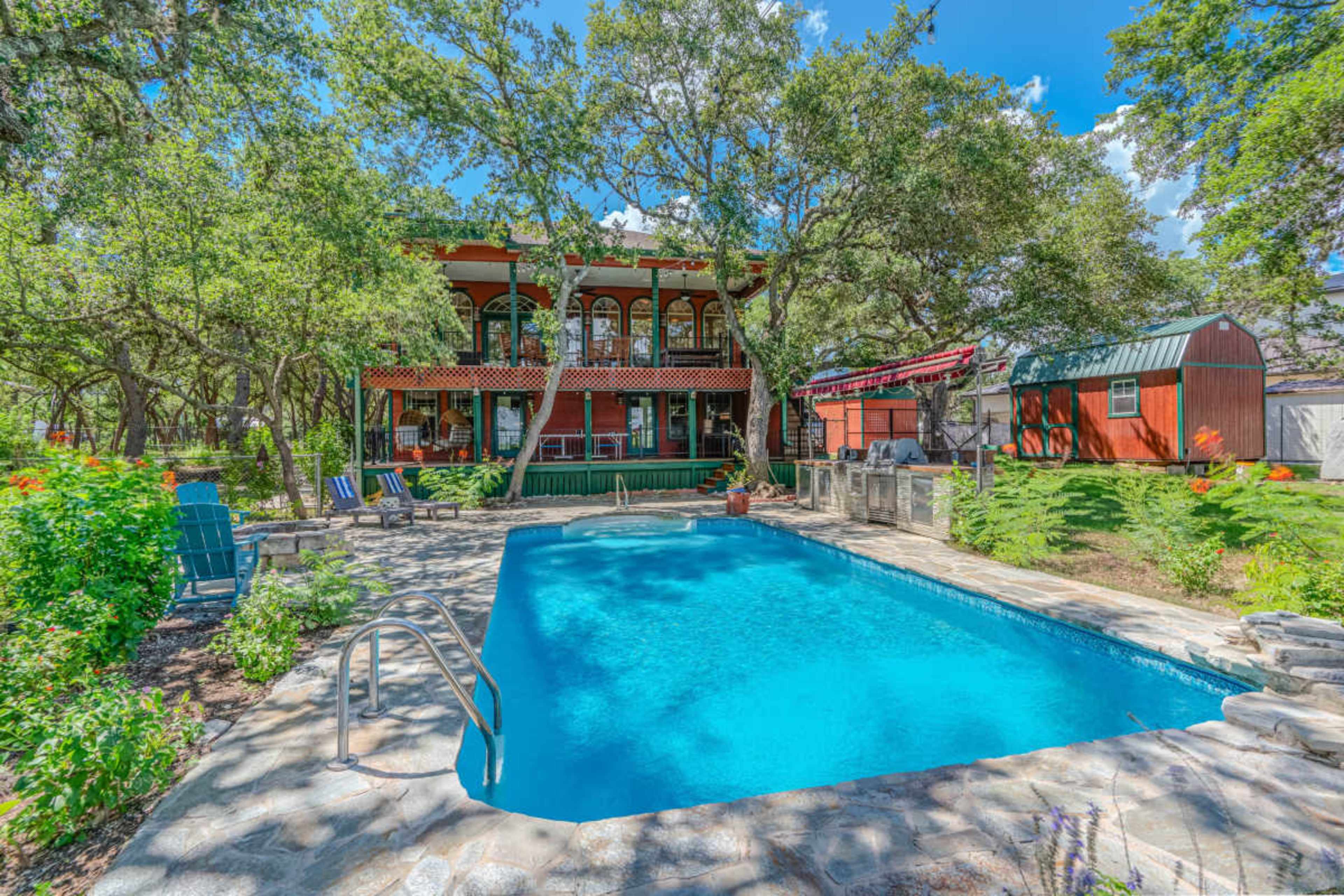 Gorgeous Lake Front House with 2 acres of land Image in Canyon Lake, Canyon lake, TX