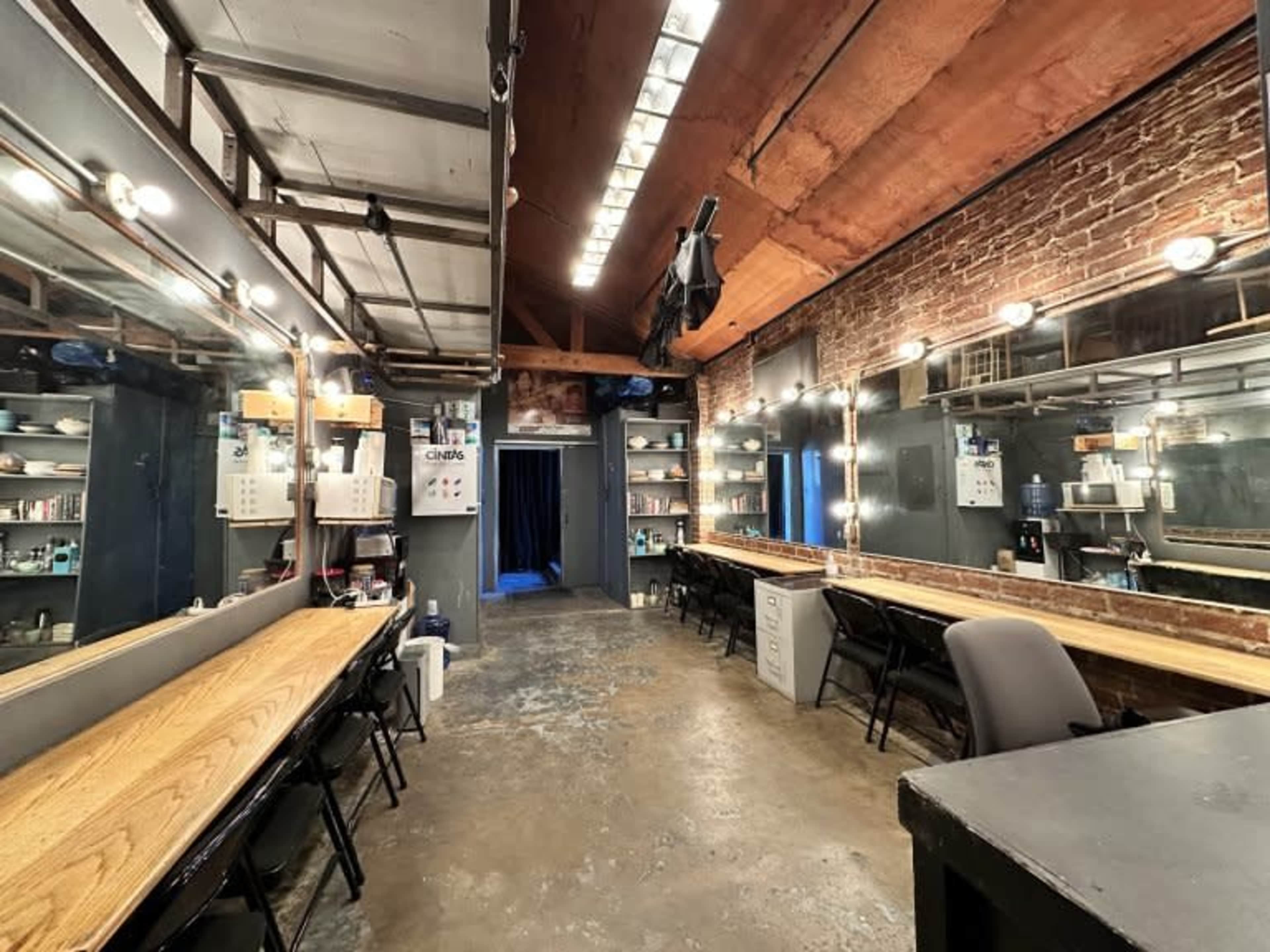 Charming East Hollywood Intimate Theater with Bow and Truss Ceiling Image in Los Feliz, Los Angeles, CA
