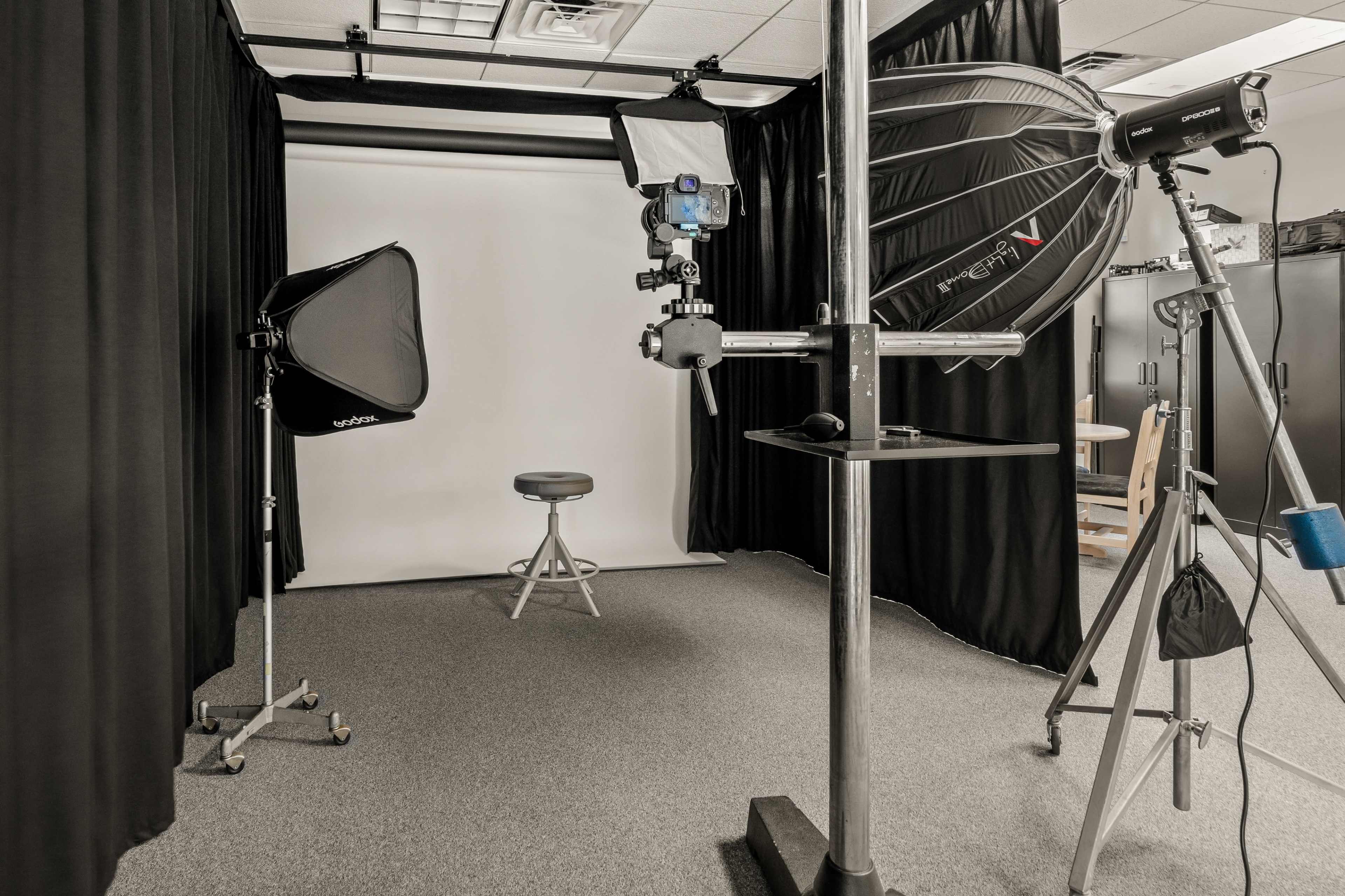 Brewster Studio Perfect for Photography and CreativesCape Cod's Image in Brewster, Brewster, MA