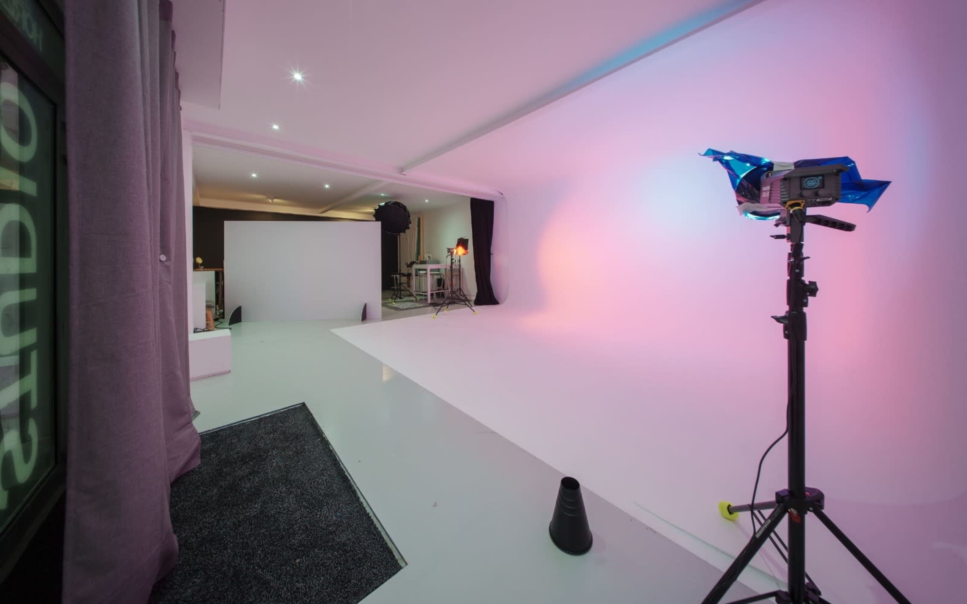 QG des créatifs : studios modulables, ambiance pro et inspirante Image in , Argenteuil