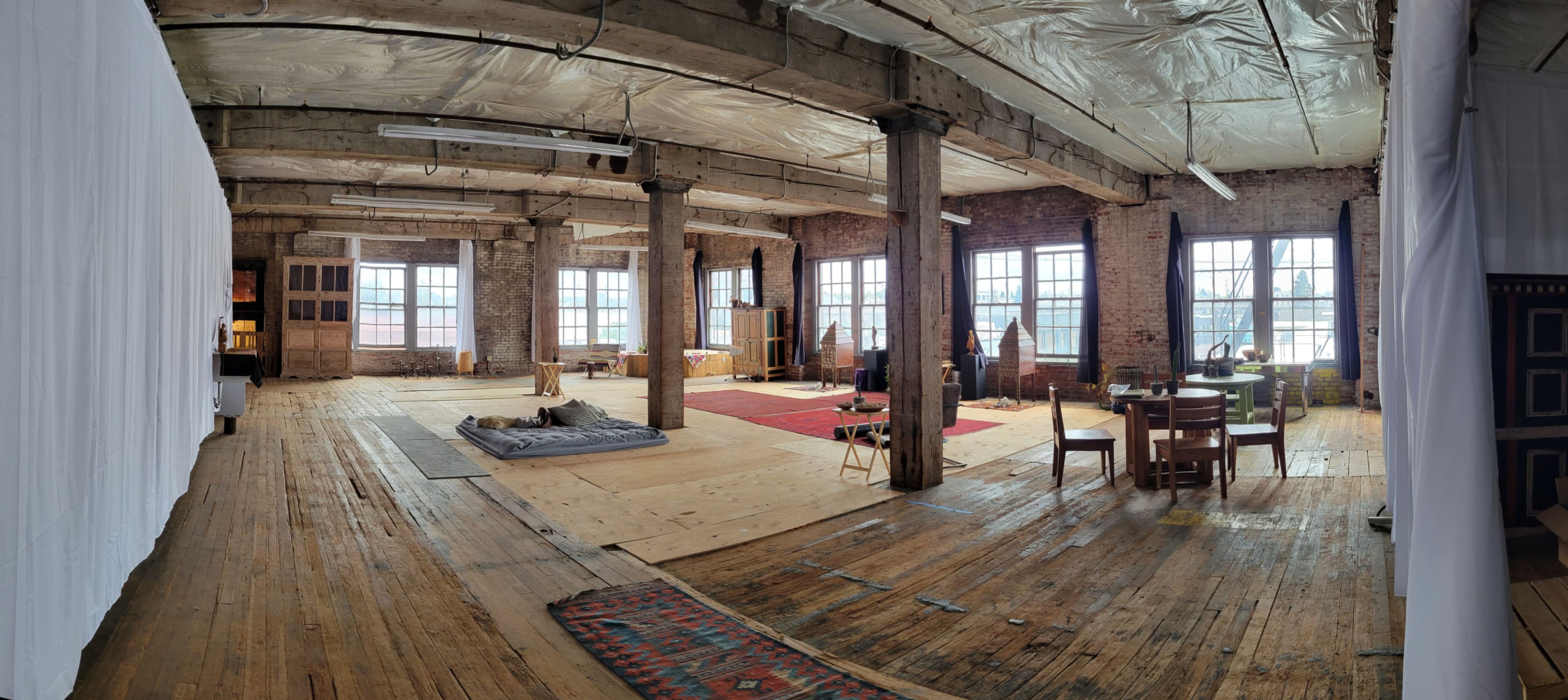 Bright Industrial Loft with Kitchen + Gem Shop Access Image in Southeast Portland, Portland, OR