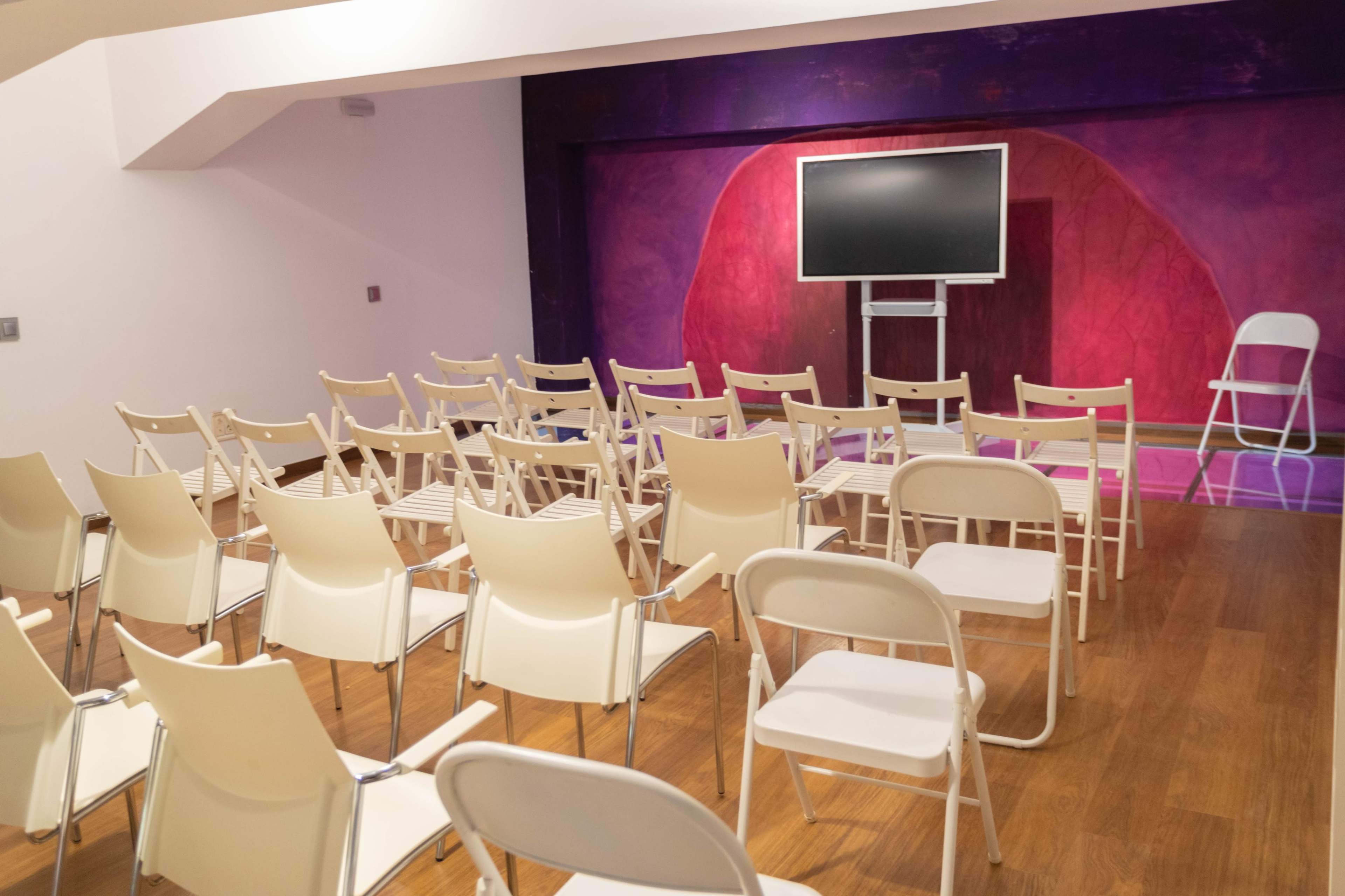Sala de reuniones/conferencias de espacio acristalado en el centro de Barcelona Imagen en Fort Pienc, barcelona, B