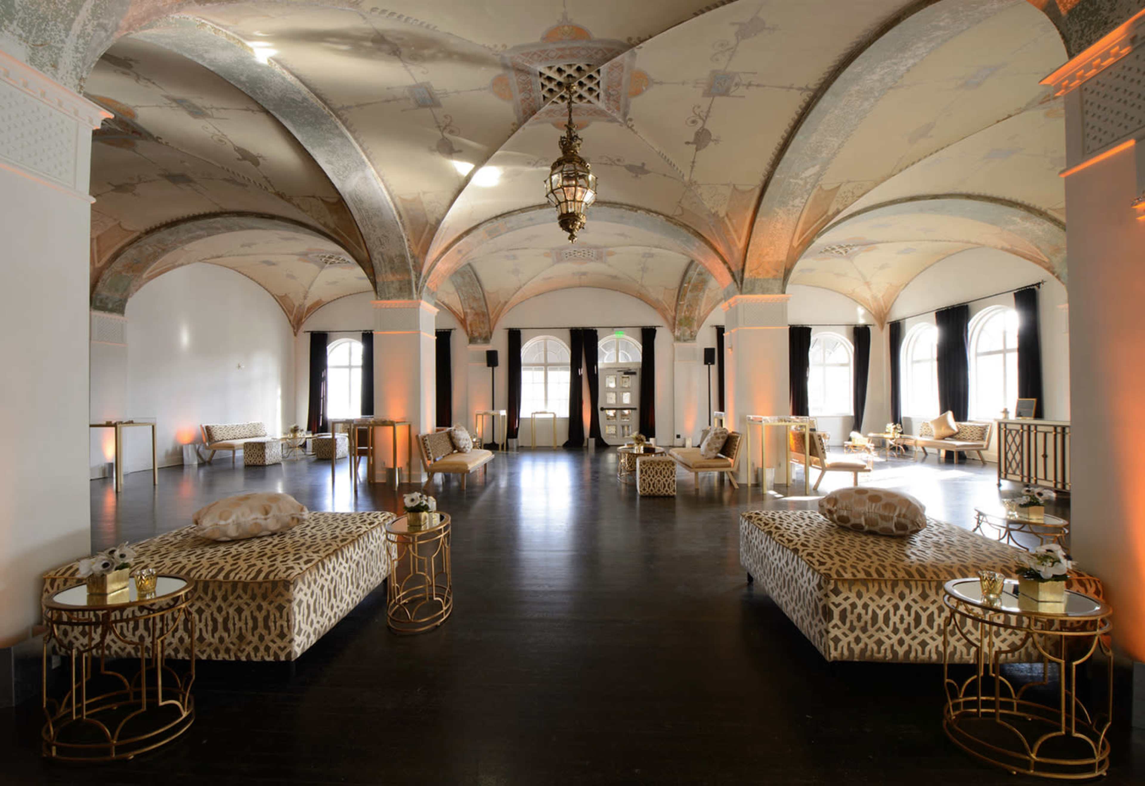 Grandeur Hollywood Event Space w/ Themed Rooms Image in Hollywood, Los Angeles, CA