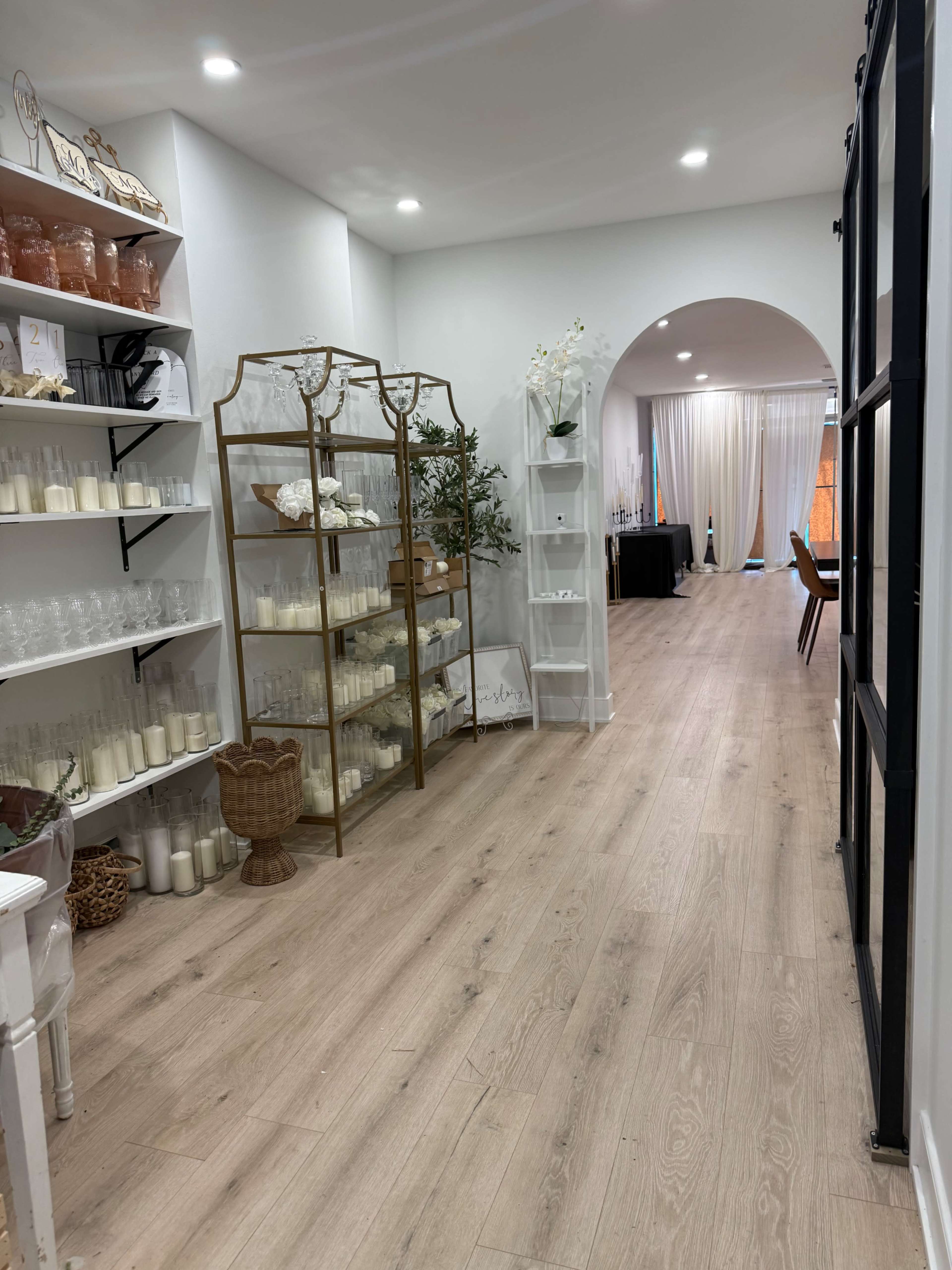 Up to 30 people space for intimate gatherings. Image in Hempstead, Baldwin, NY