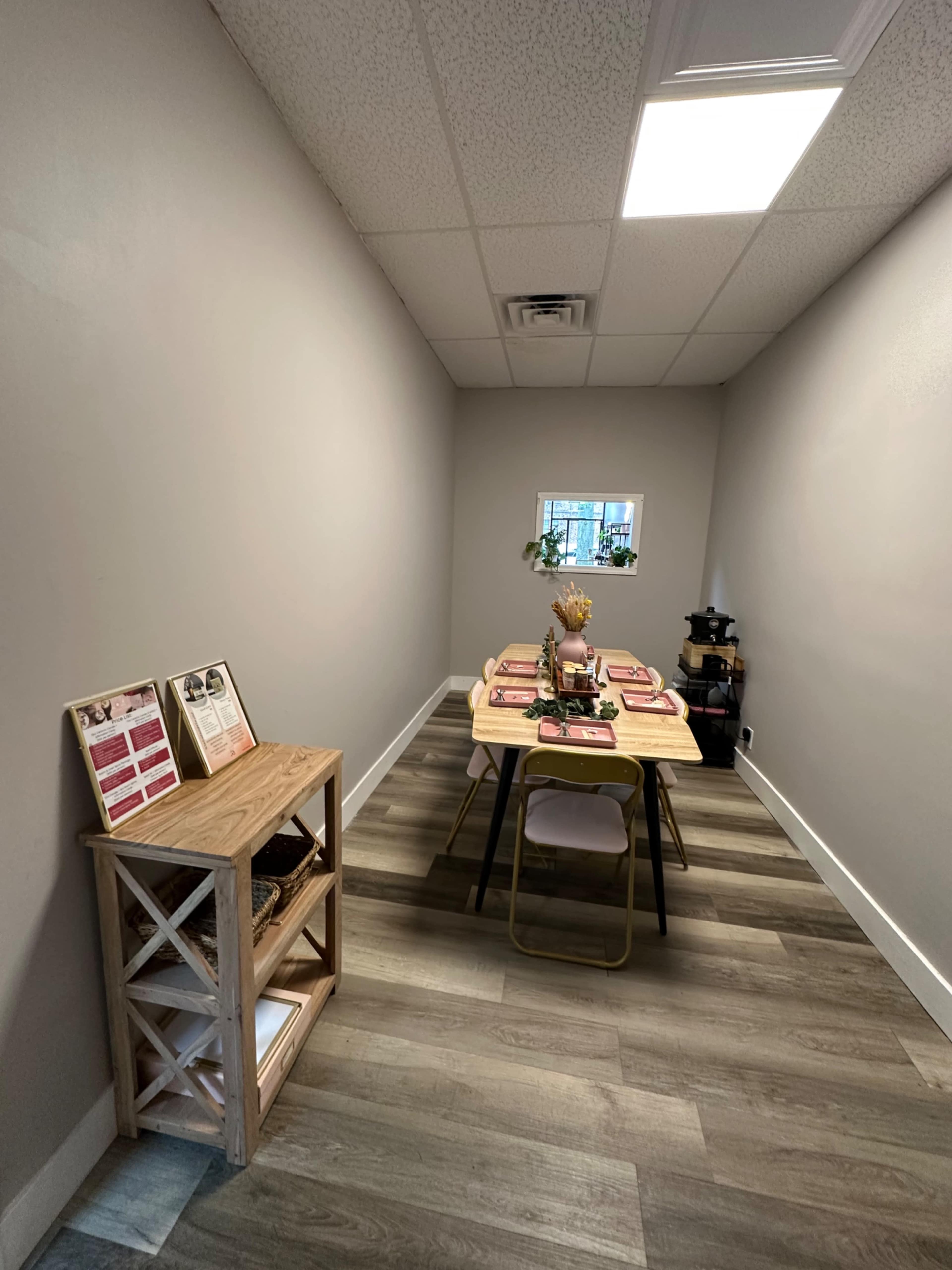 Peaceful, Inspirational, Bright & Airy Commercial Space Image in Pelville, Pelham, NY