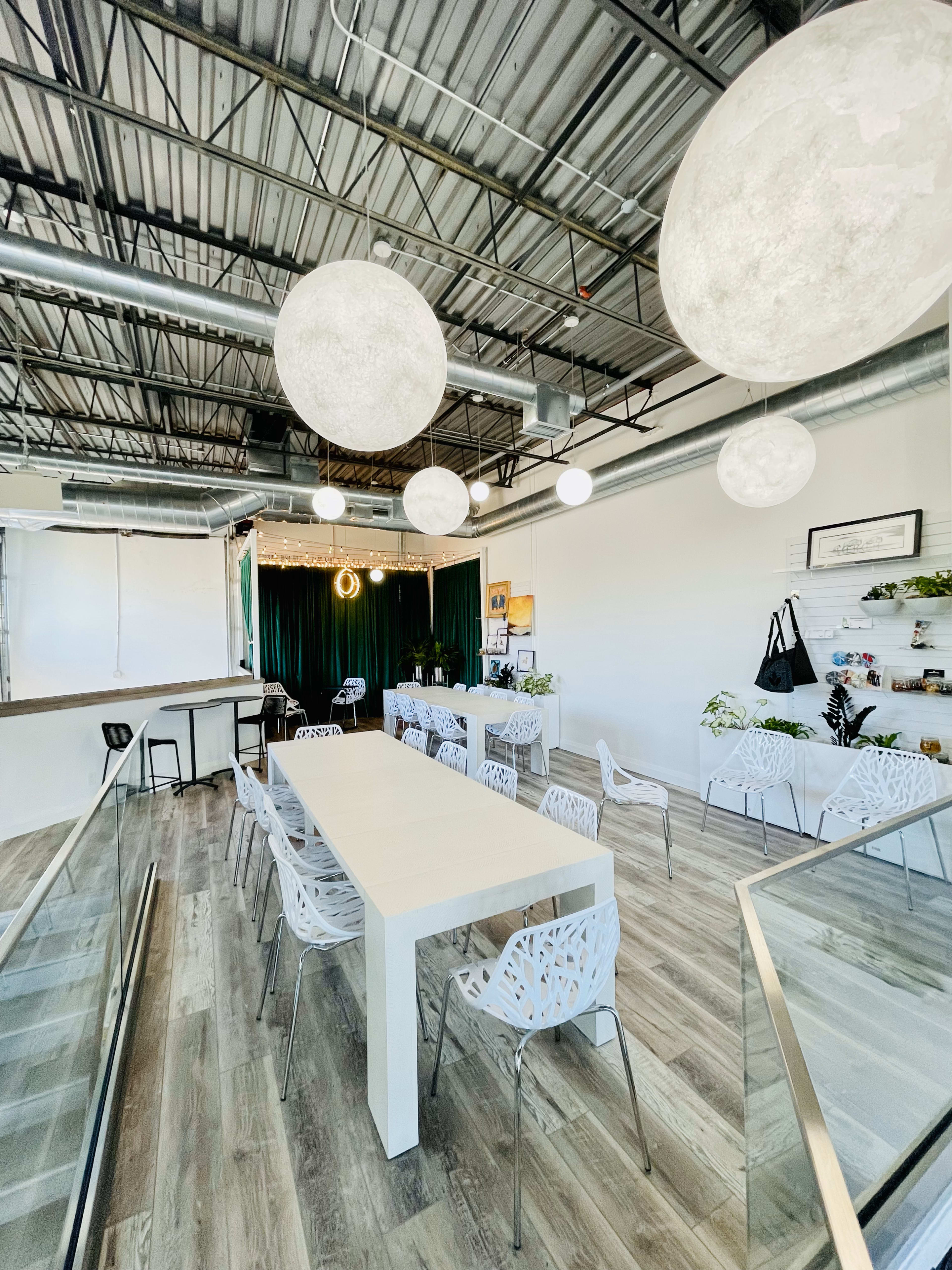 Exclusive beautiful loft space with nature right outside the door! Image in Hannon North, Hamilton, ON