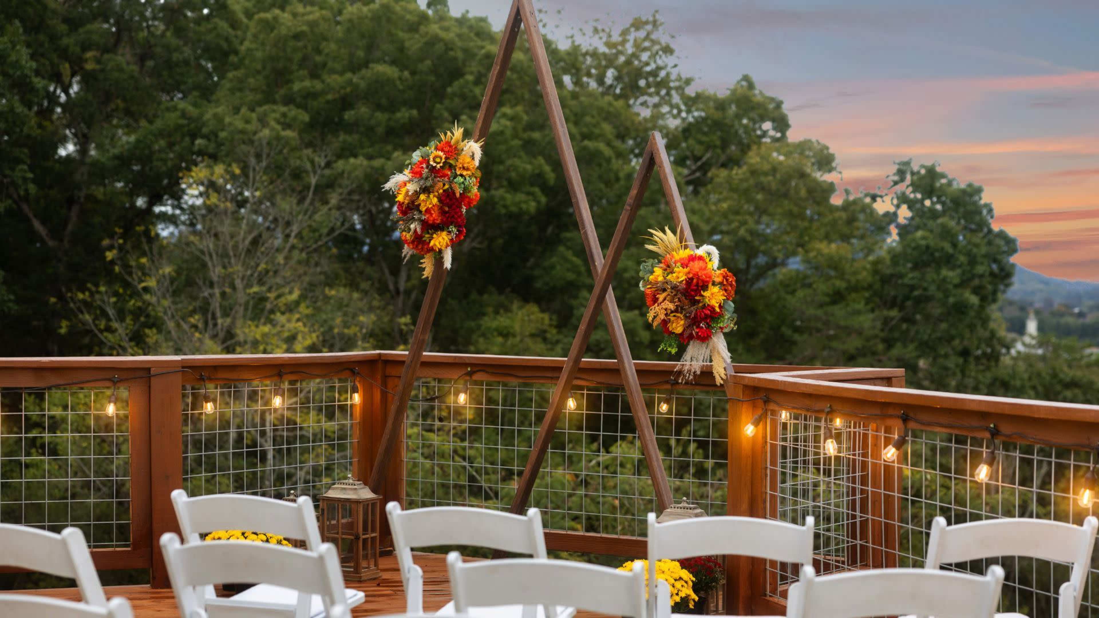 Wedding & Corporate Event Space Image in , Sevierville, TN