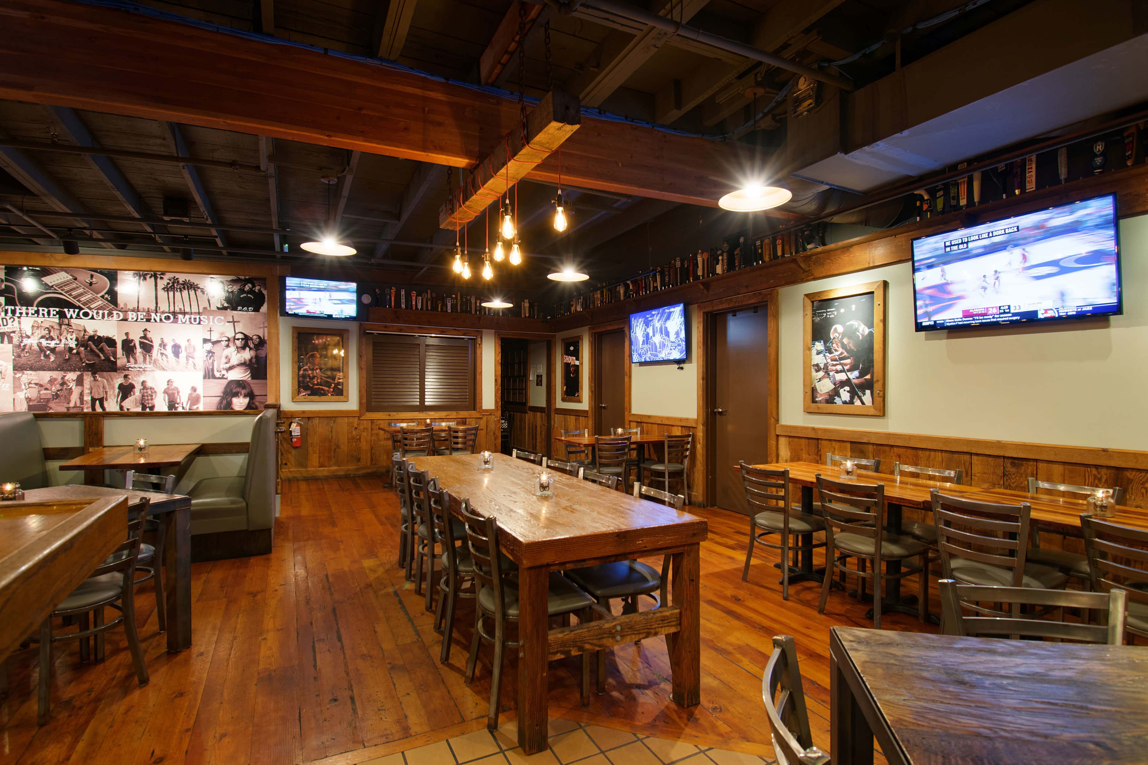Indoor Downtown-Rustic Loft Image in Gaslamp Quarter, San Diego, CA