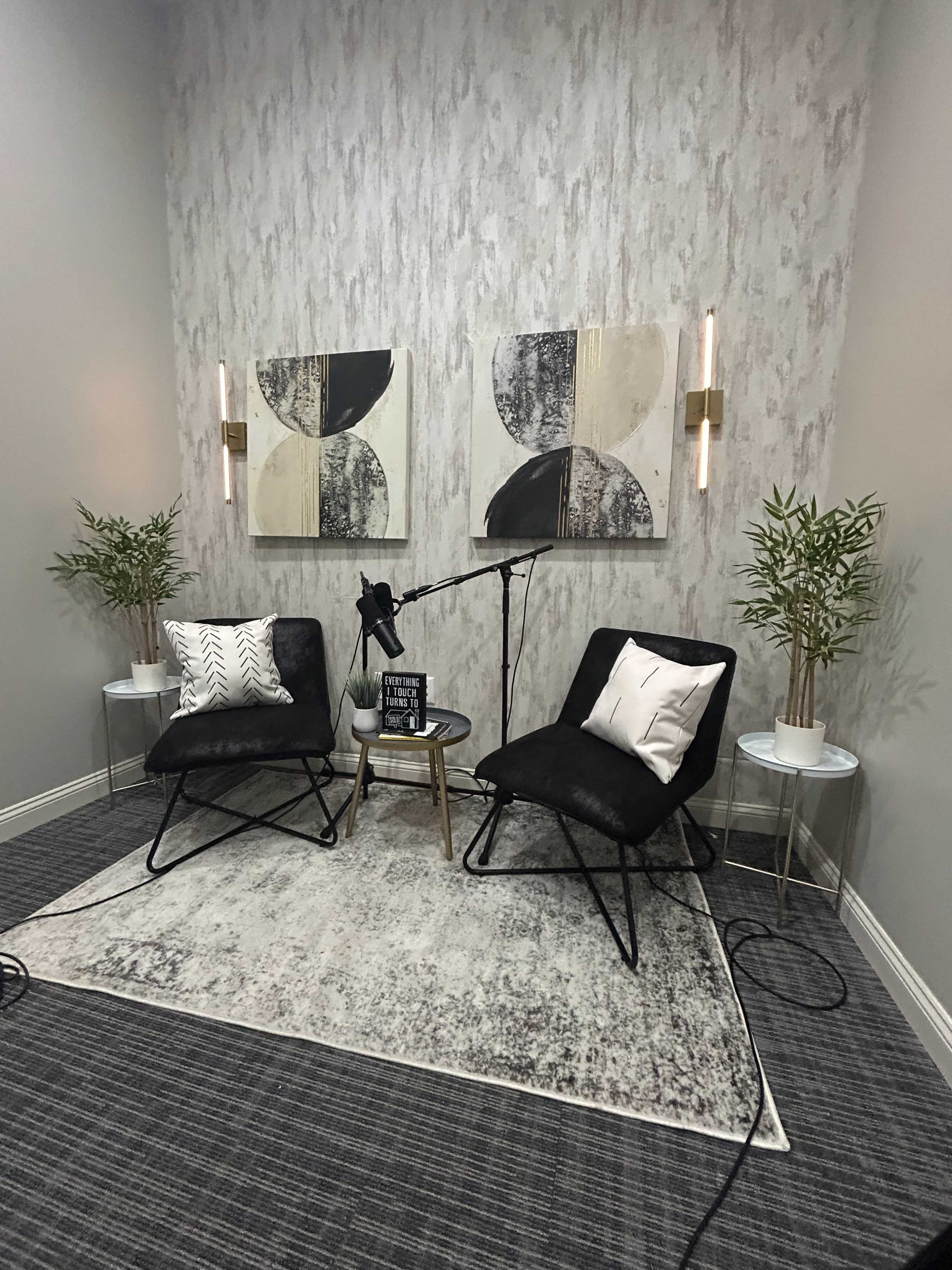 The Real(TY) Studio Image in Clarksville, Clarksville, TN