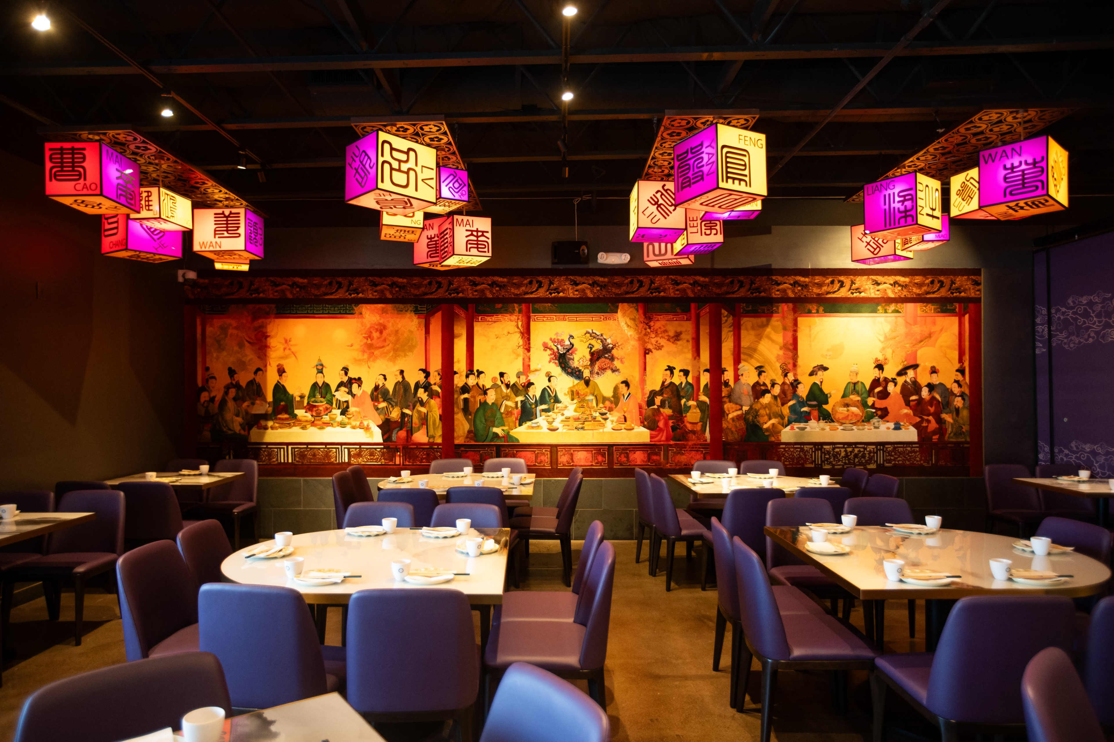 Upscale Asian Restaurant with Unique Waterfall Table and Private Dining Room Image in Paradise, Las Vegas, NV