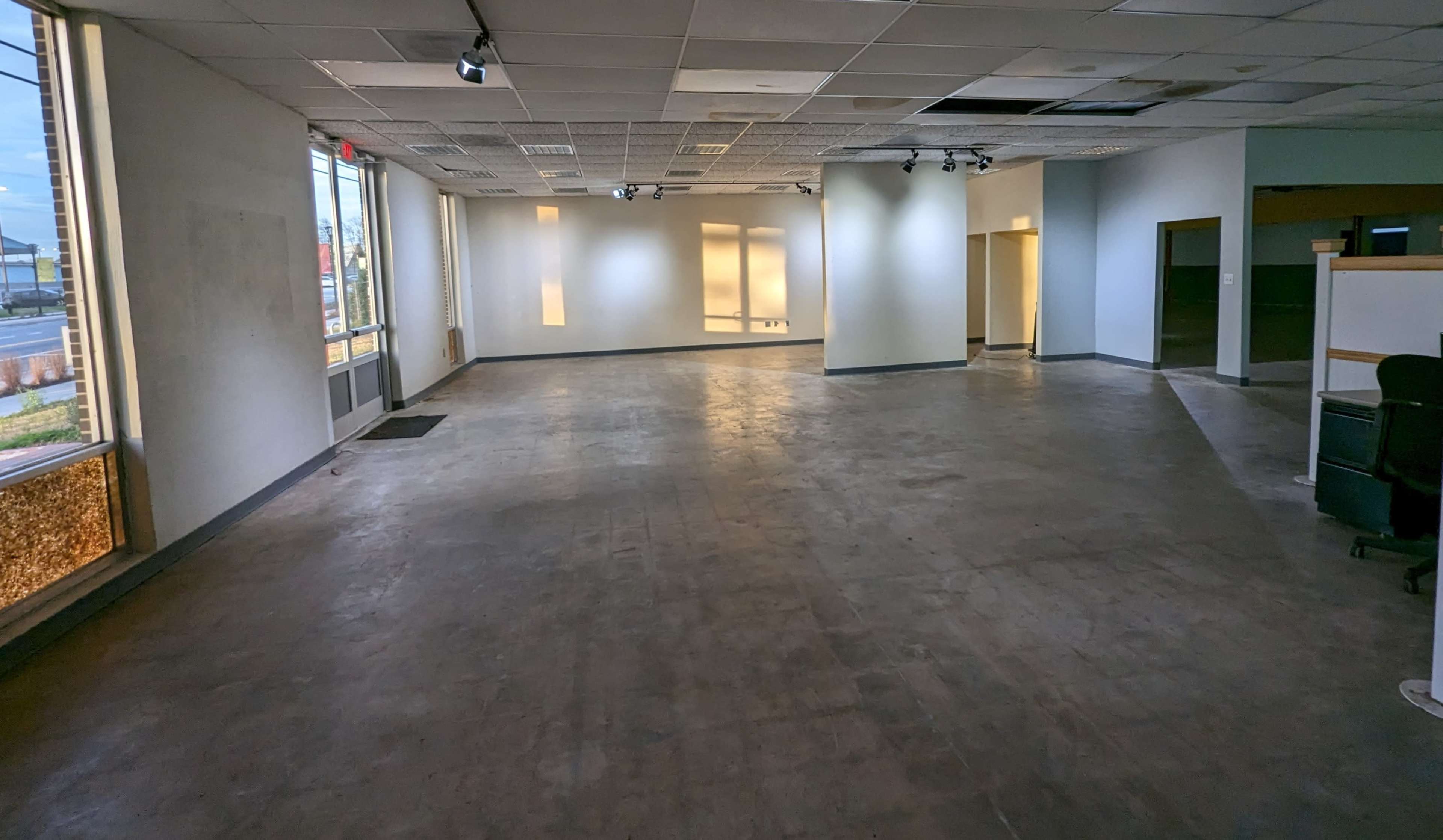 Handsome 1960's US Post Office - open interior, industrial vibe Image in Doraville, Atlanta, GA