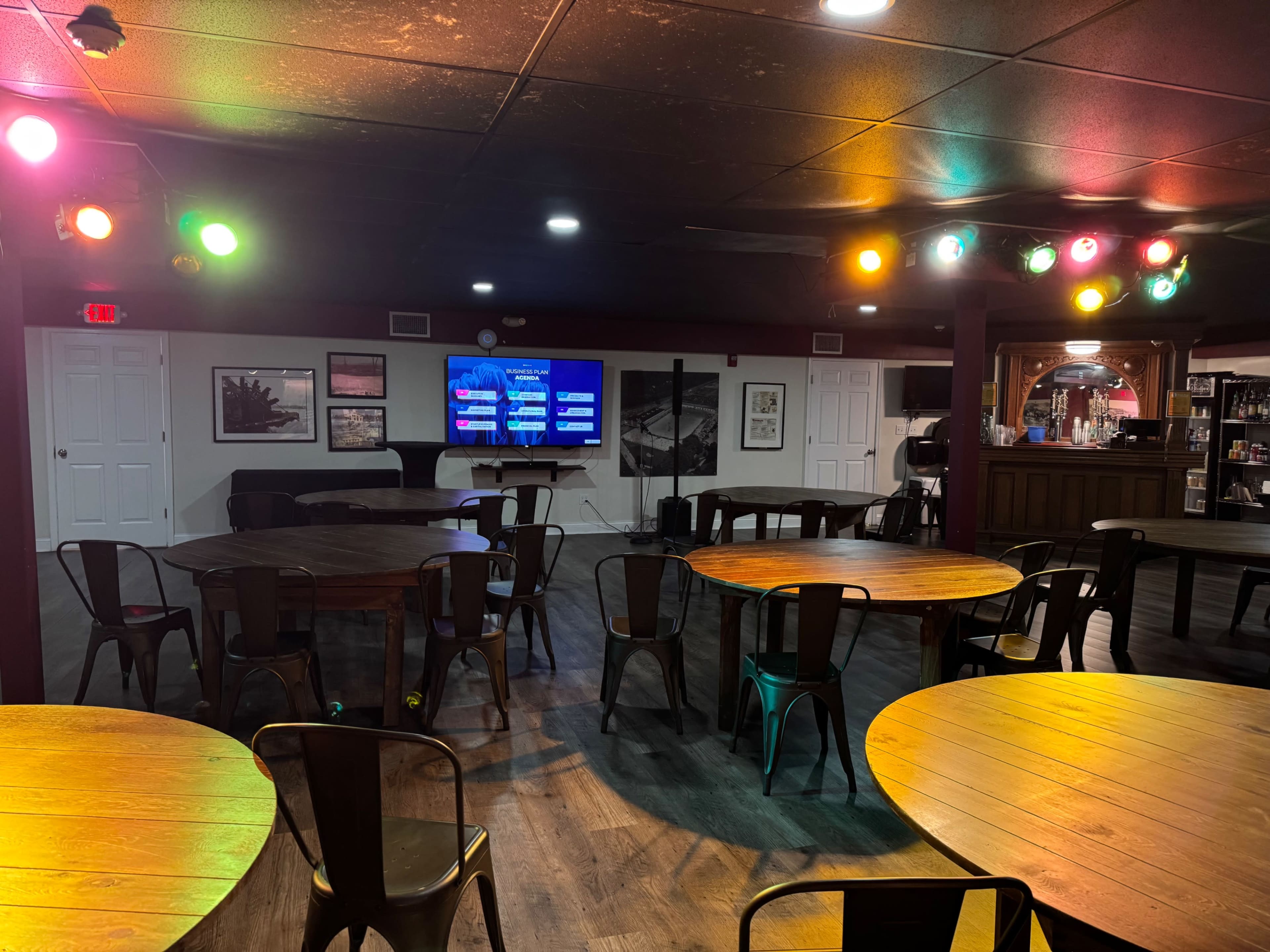 Intimate Downstairs space with 1848 Cincinnati Riverfront Mural by Charles Fontayne and William Porter Image in California, Cincinnati, OH