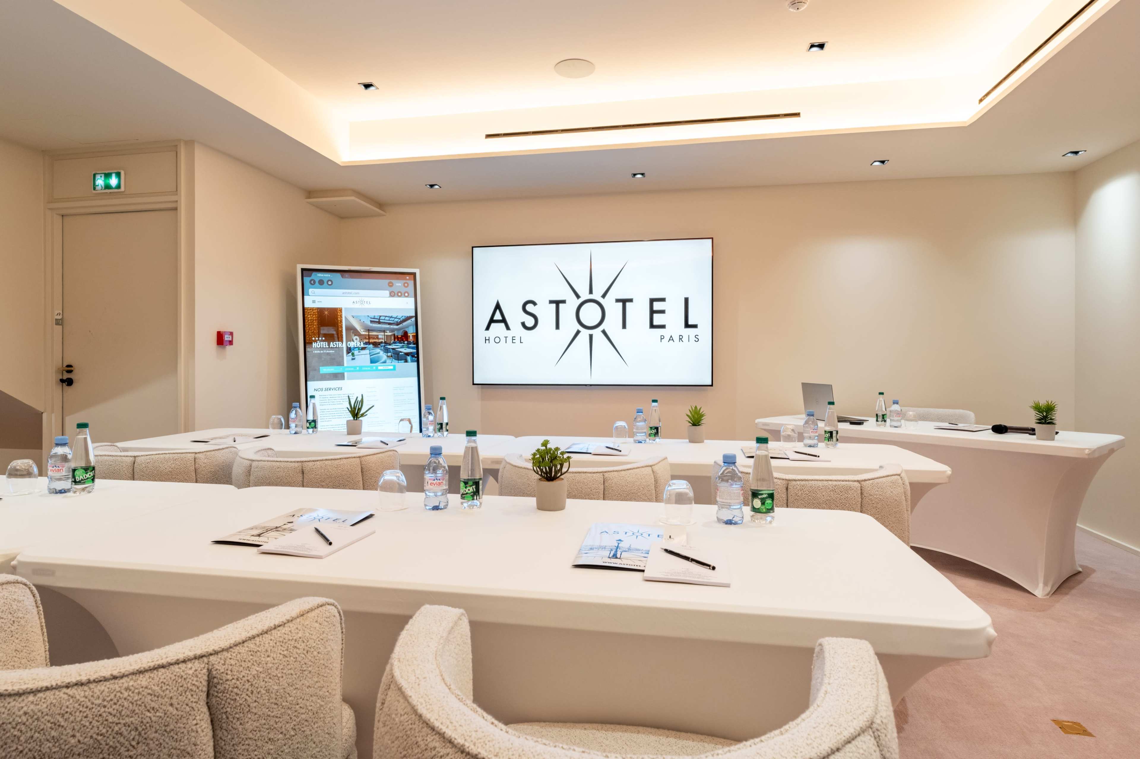 Salle réunion 37m2 - Paris centre - quartier Opéra Image in Chaussée-d'Antin, Paris