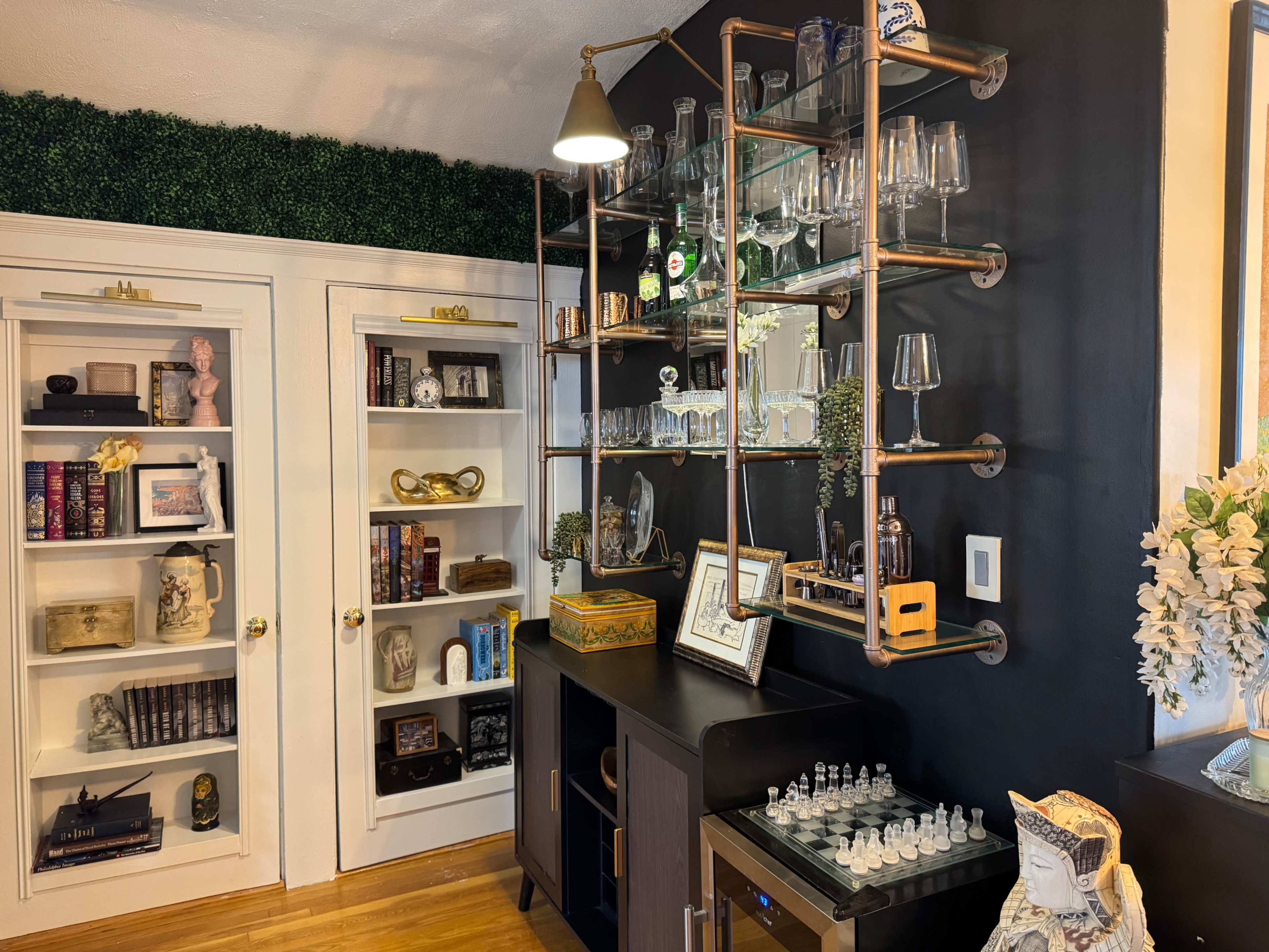 Bright, classic and cozy condo in Dorchester Image in Neponset / Port Norfolk, Boston, MA