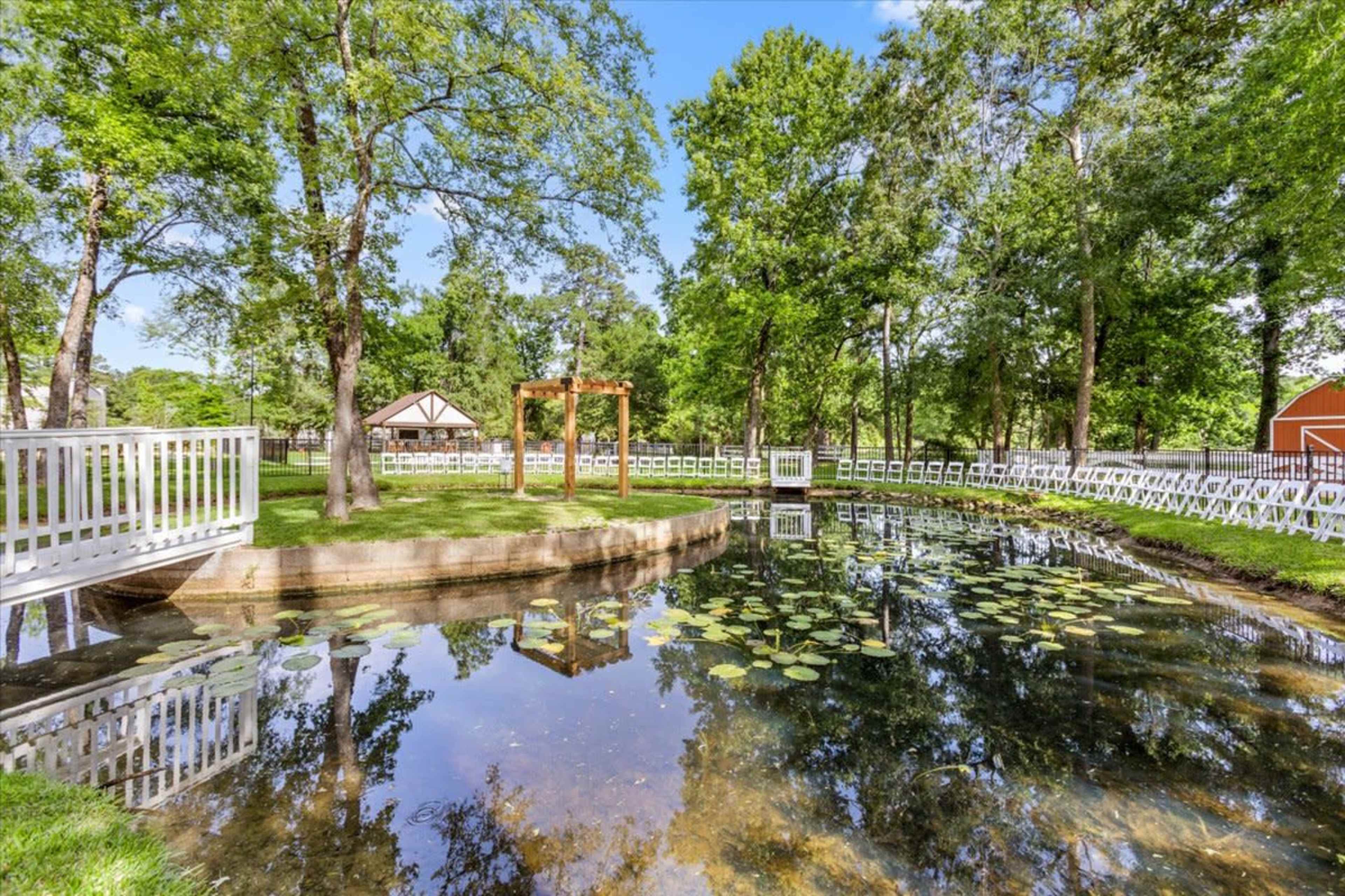 The LUX at West Lane Event & Stay Villa, Indoor & Outdoor Entertainment, Bar, Pool, Golf, Pickle & Basketball courts,  fire pit and much more Image in , Magnolia, TX
