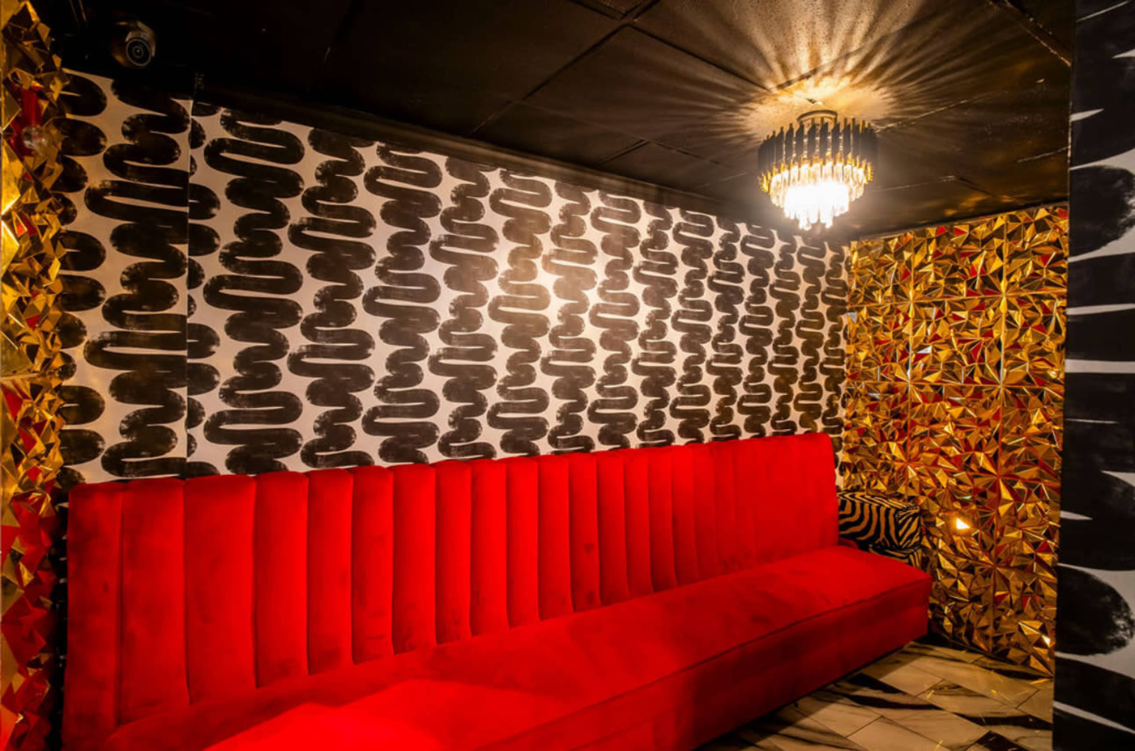 Luxury Restaurant and Lounge Image in , Kennesaw, GA